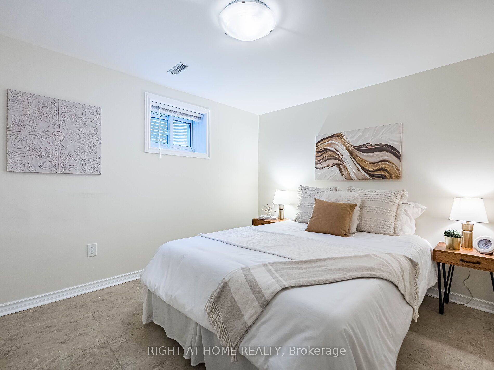 118 Bonham Boulevard Property Photo 28
