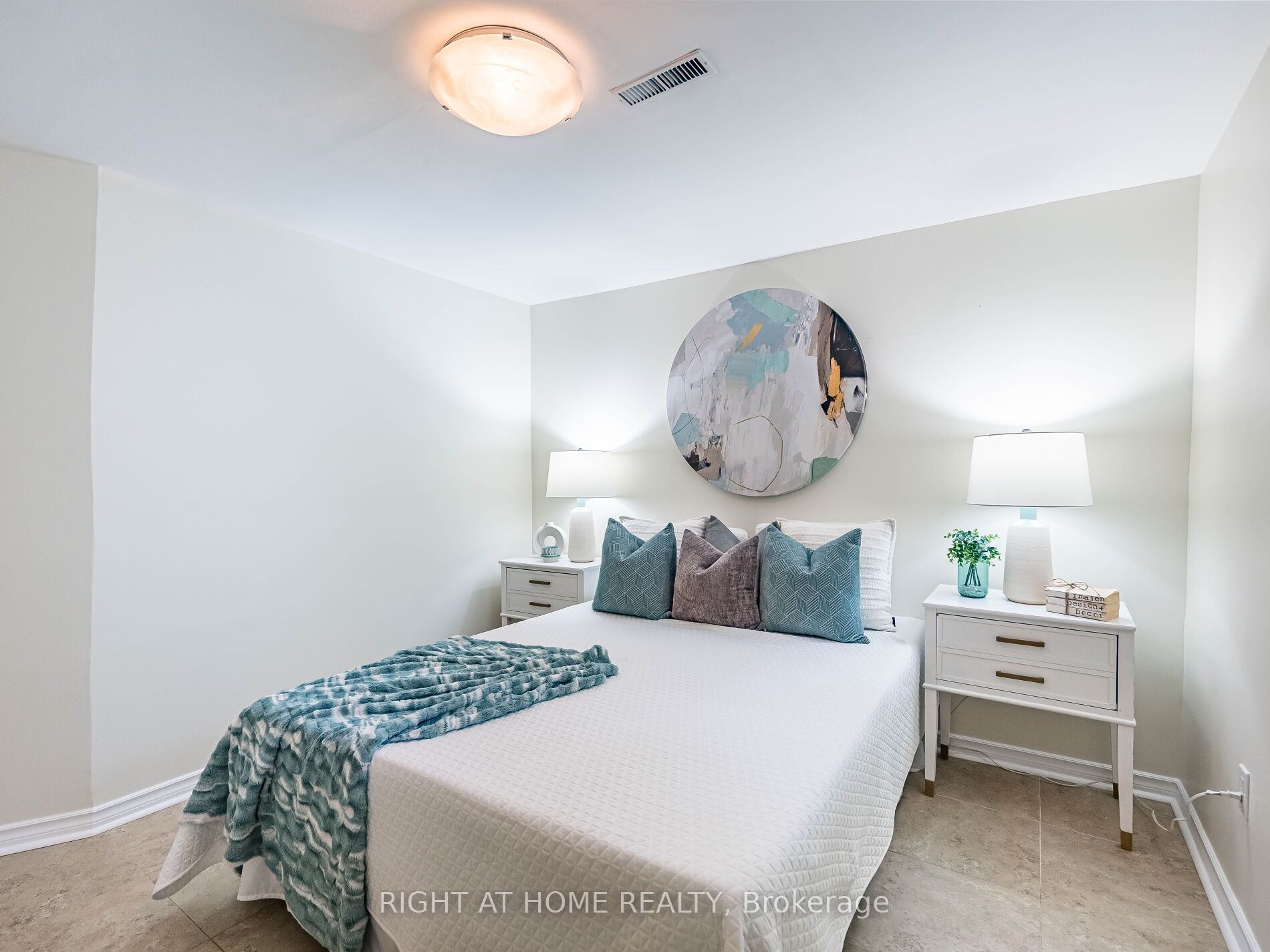 118 Bonham Boulevard Property Photo 31