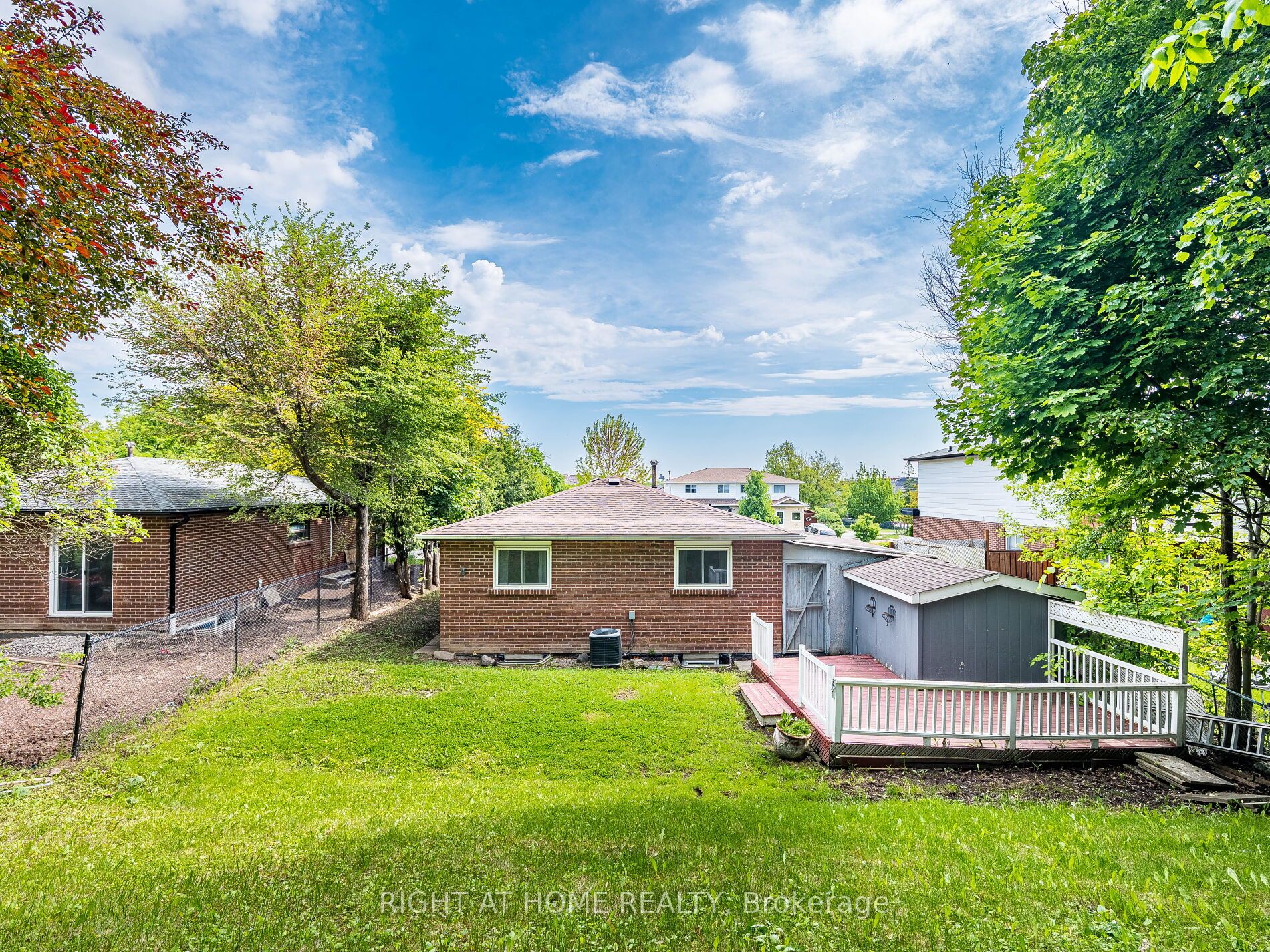 118 Bonham Boulevard Property Photo 34