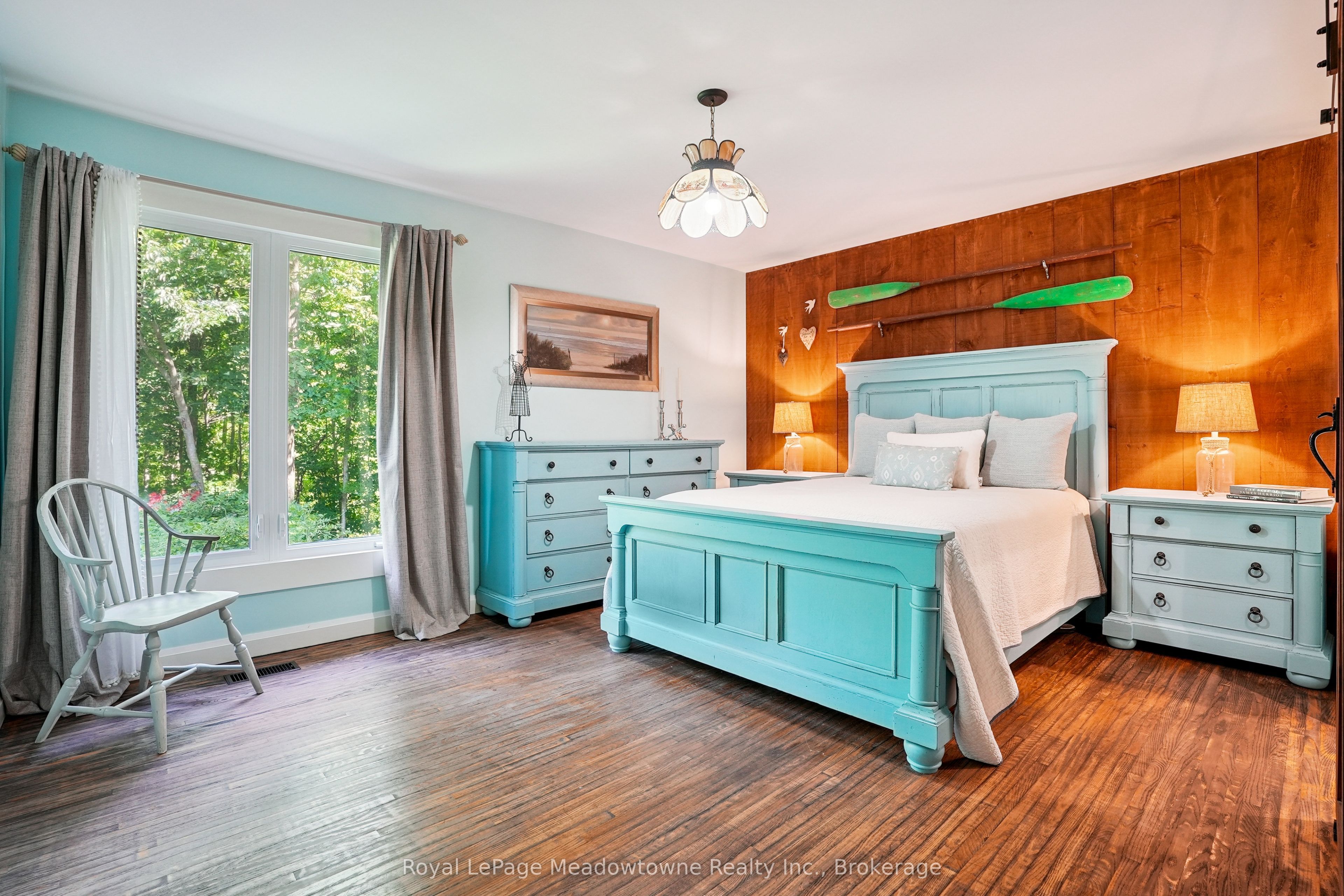 9878 15 Side Road Property Photo 17