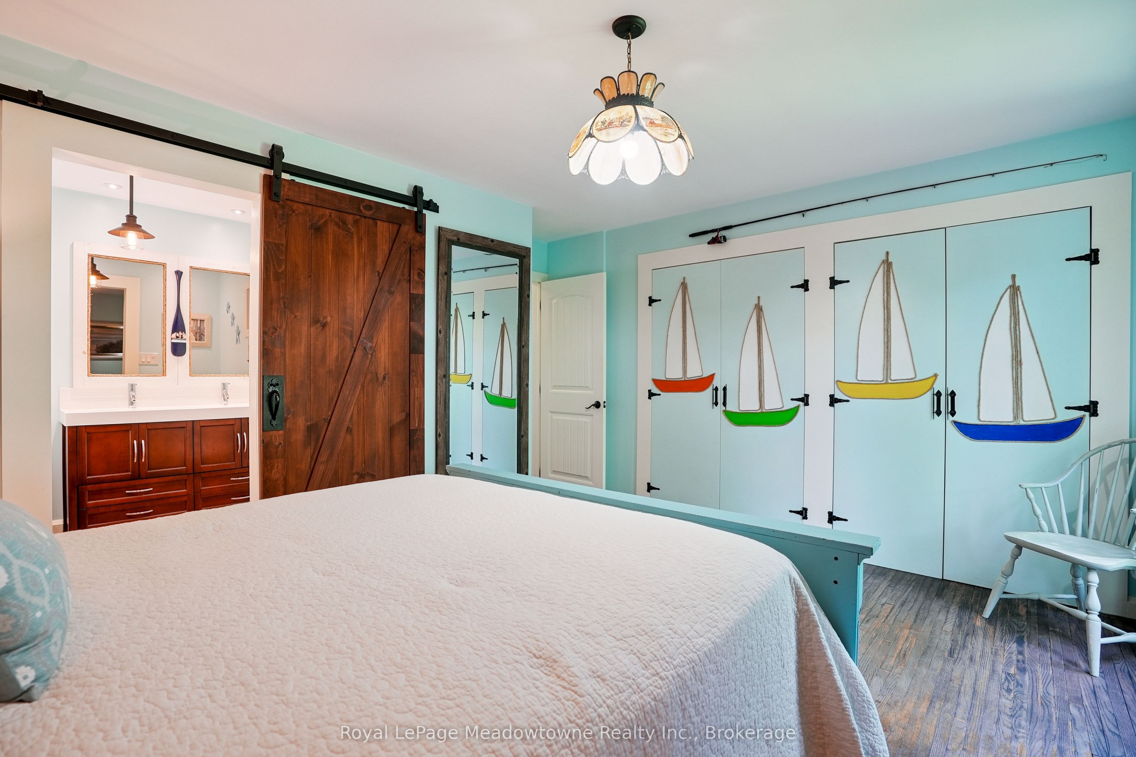 9878 15 Side Road Property Photo 18