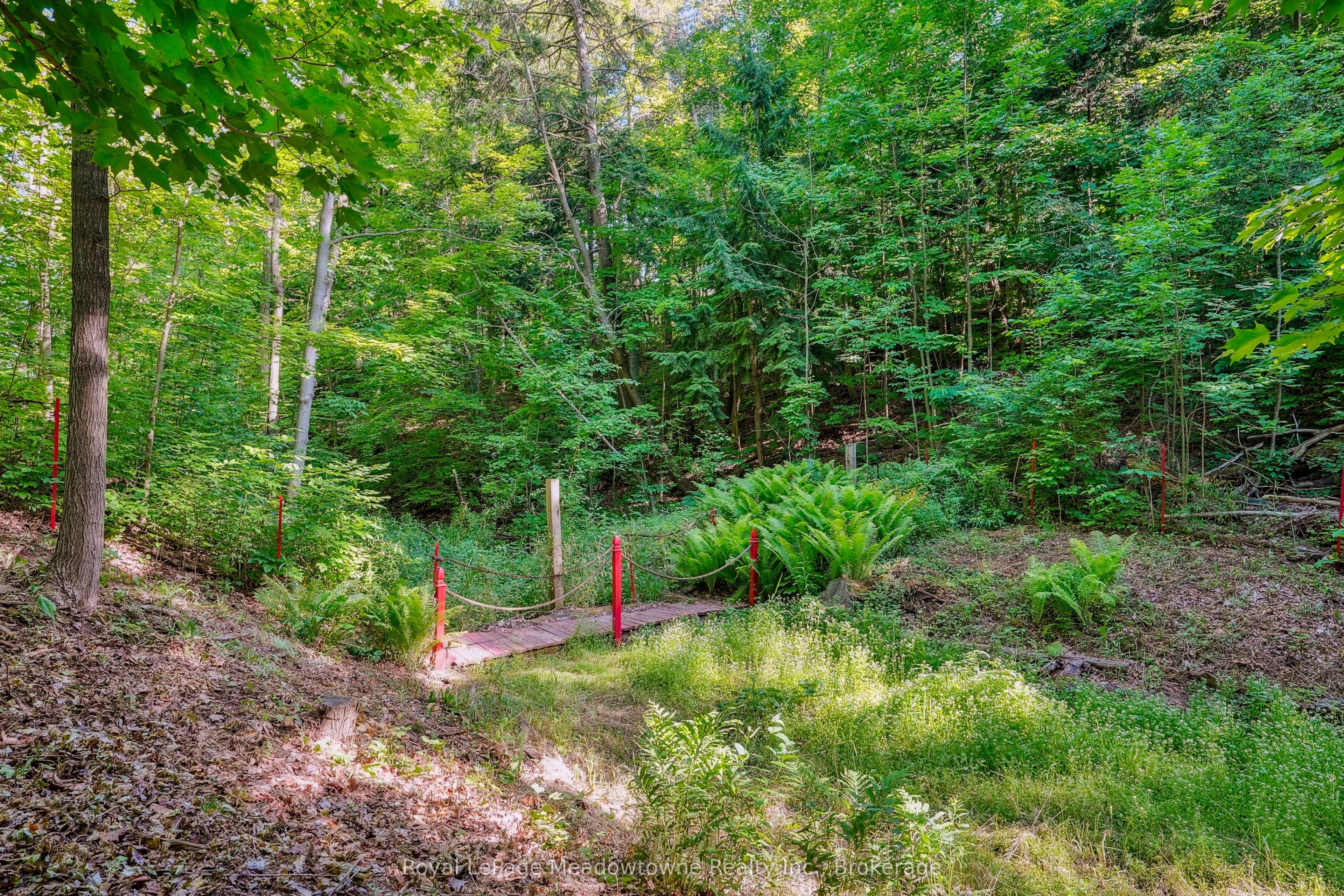 9878 15 Side Road Property Photo 40