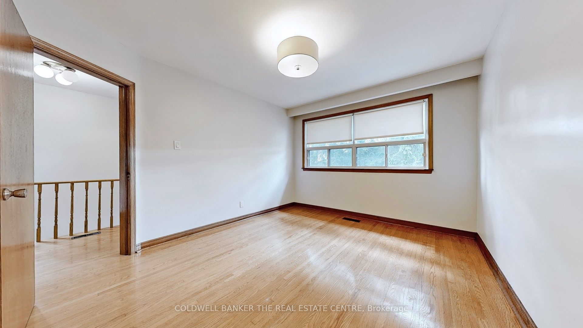 947 Saint Clarens Avenue Property Photo 13