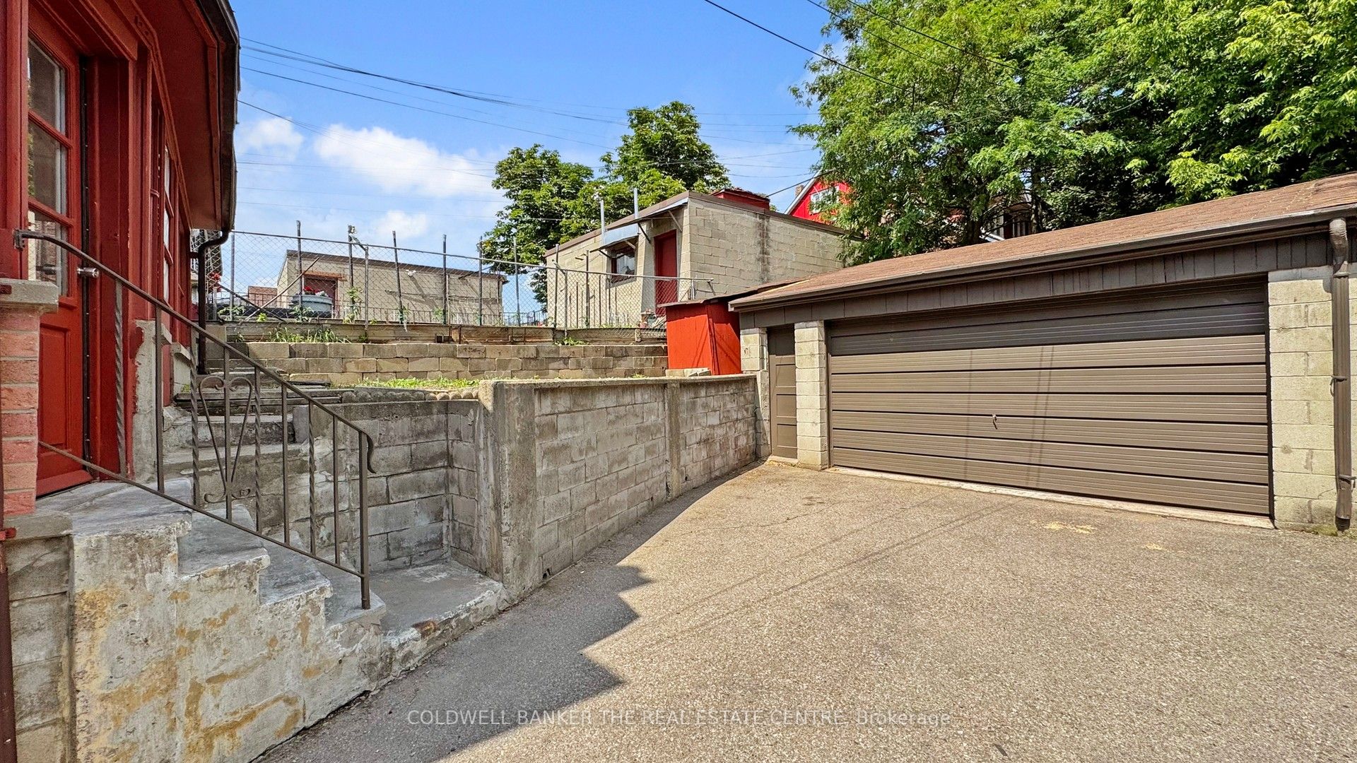 947 Saint Clarens Avenue Property Photo 26