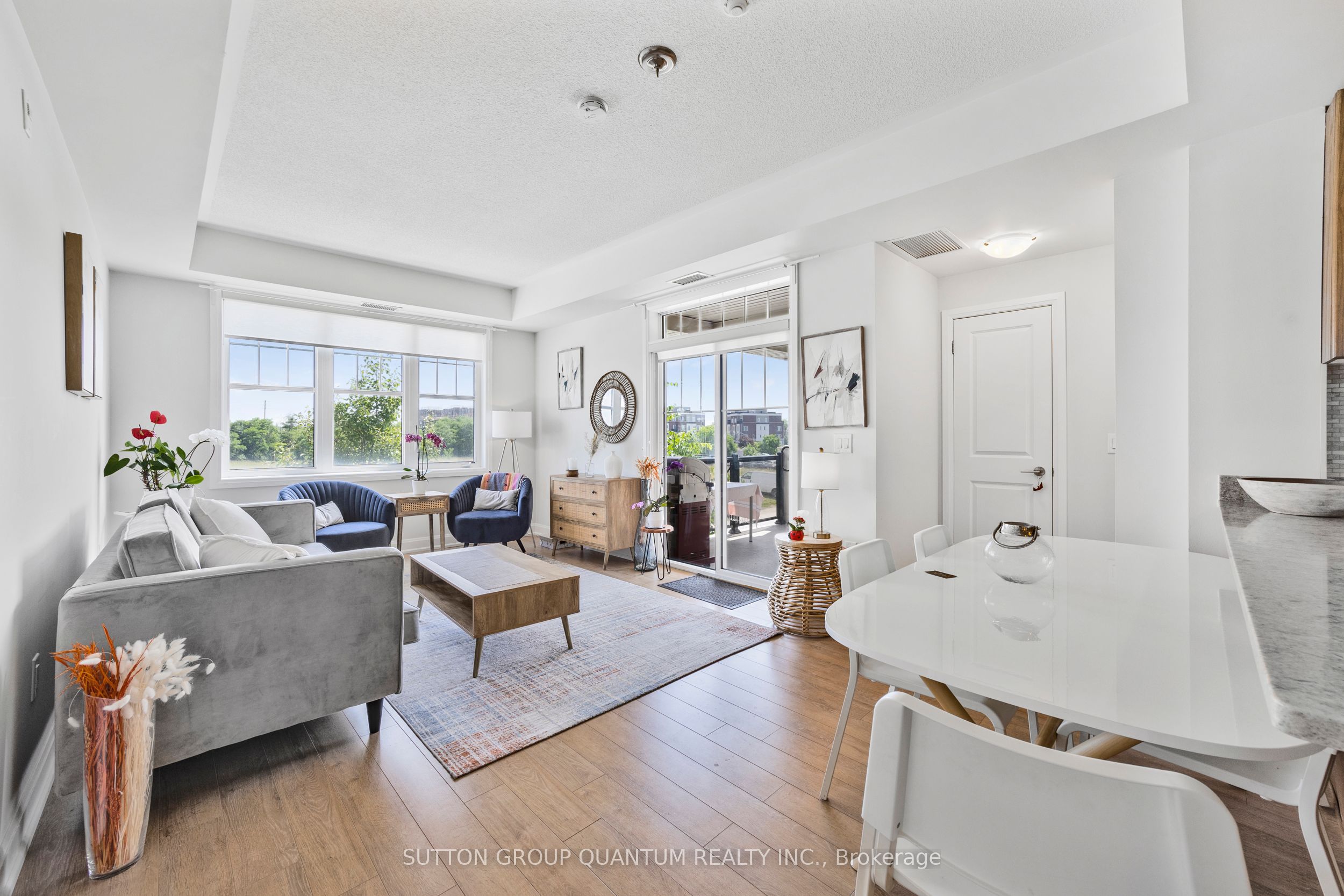 275 Roxton Road 201 Property Photo 1