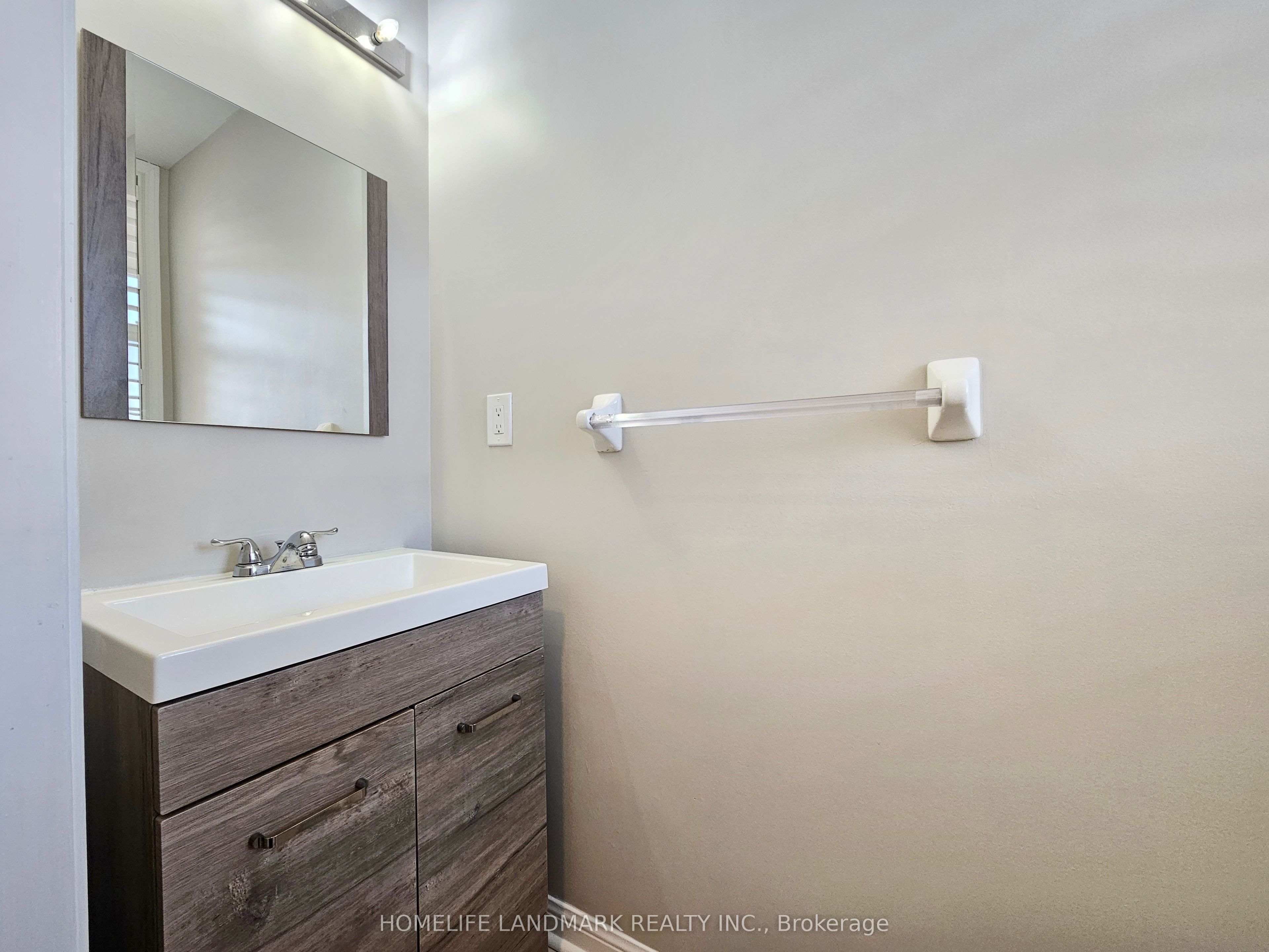 1310 Galesway Boulevard Property Photo 13