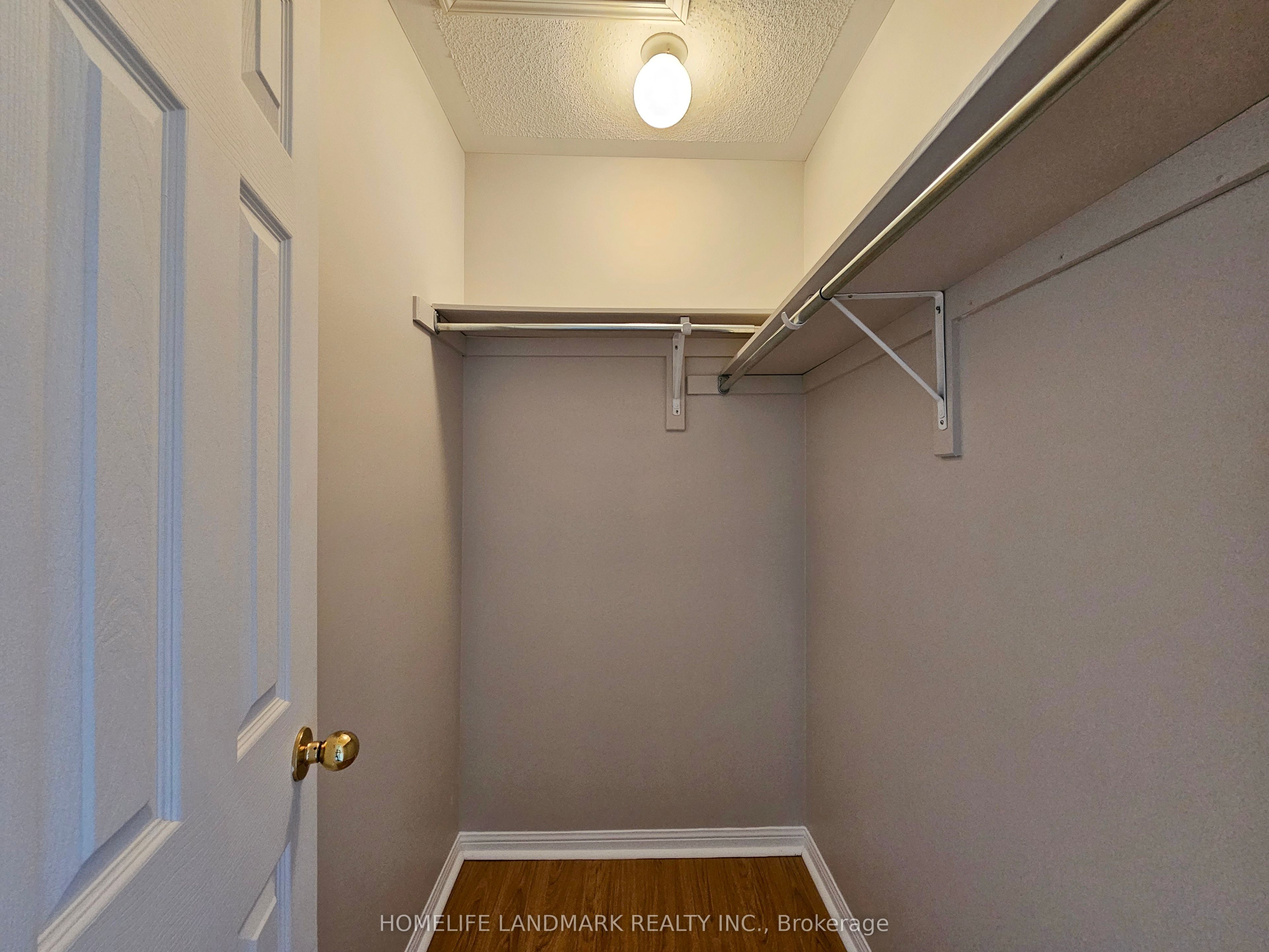 1310 Galesway Boulevard Property Photo 22
