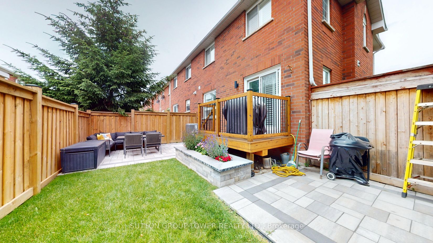 2 Dawson Crescent Property Photo 12