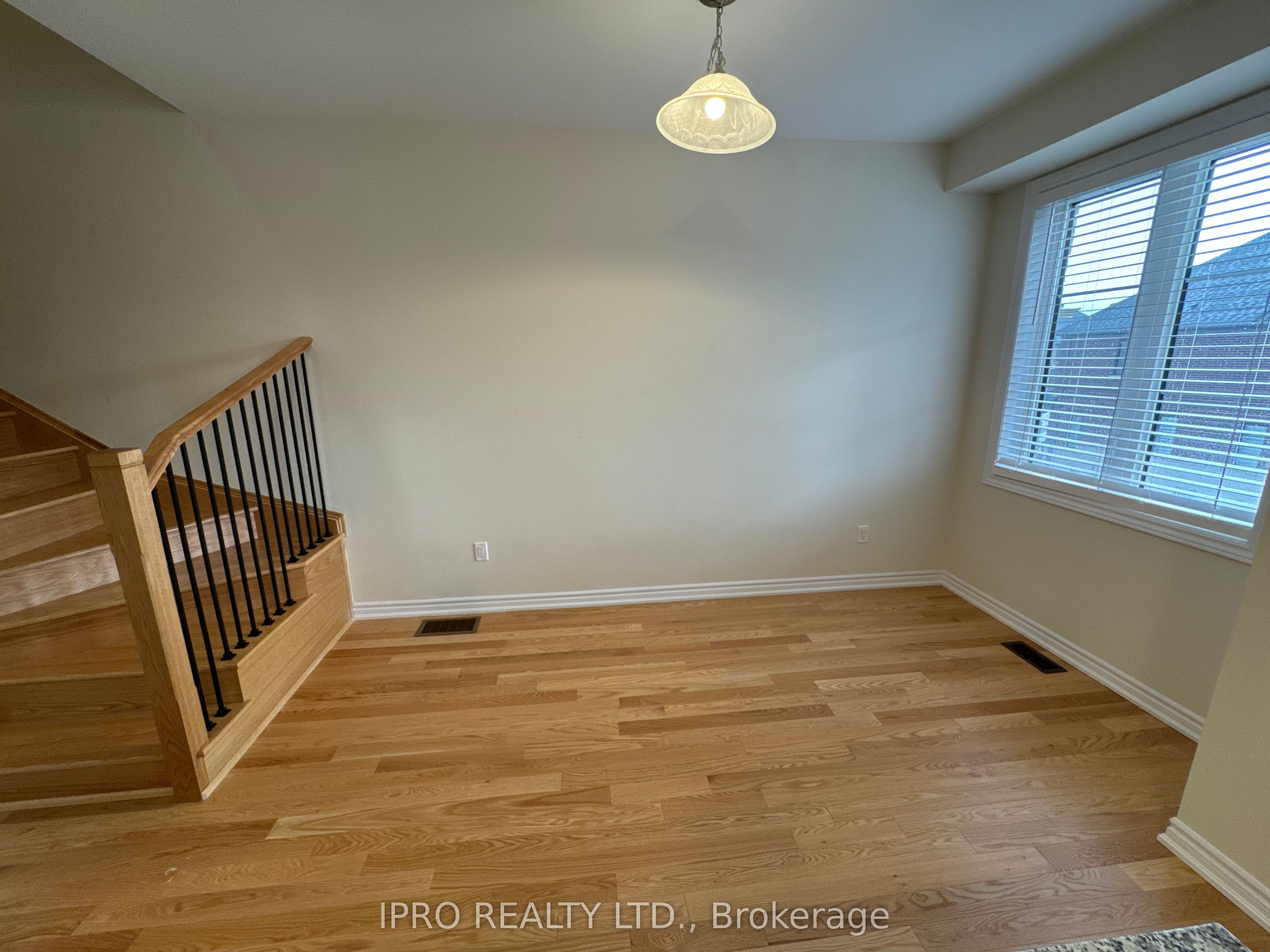 1453 National Common E Property Photo 5