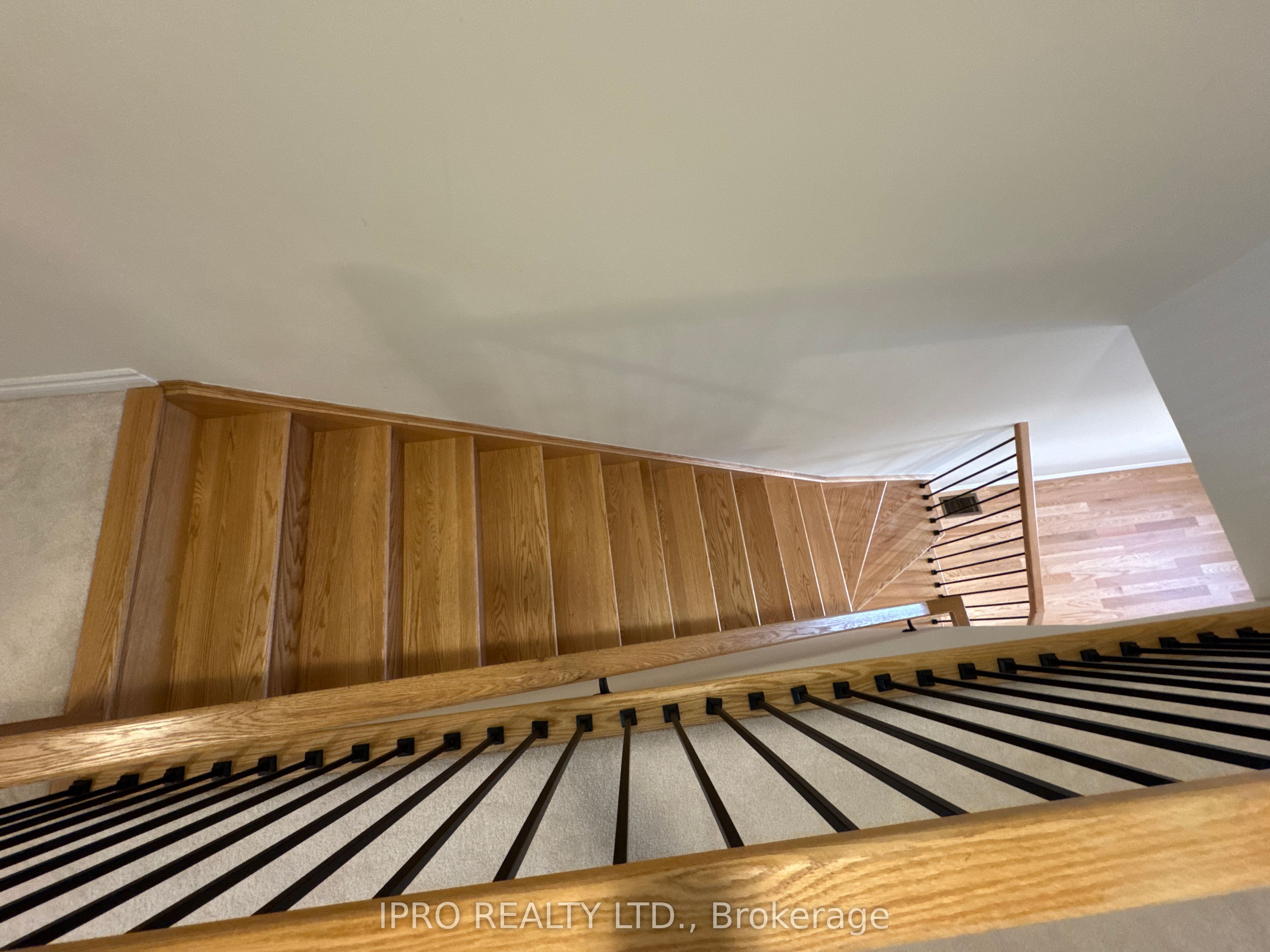 1453 National Common E Property Photo 7