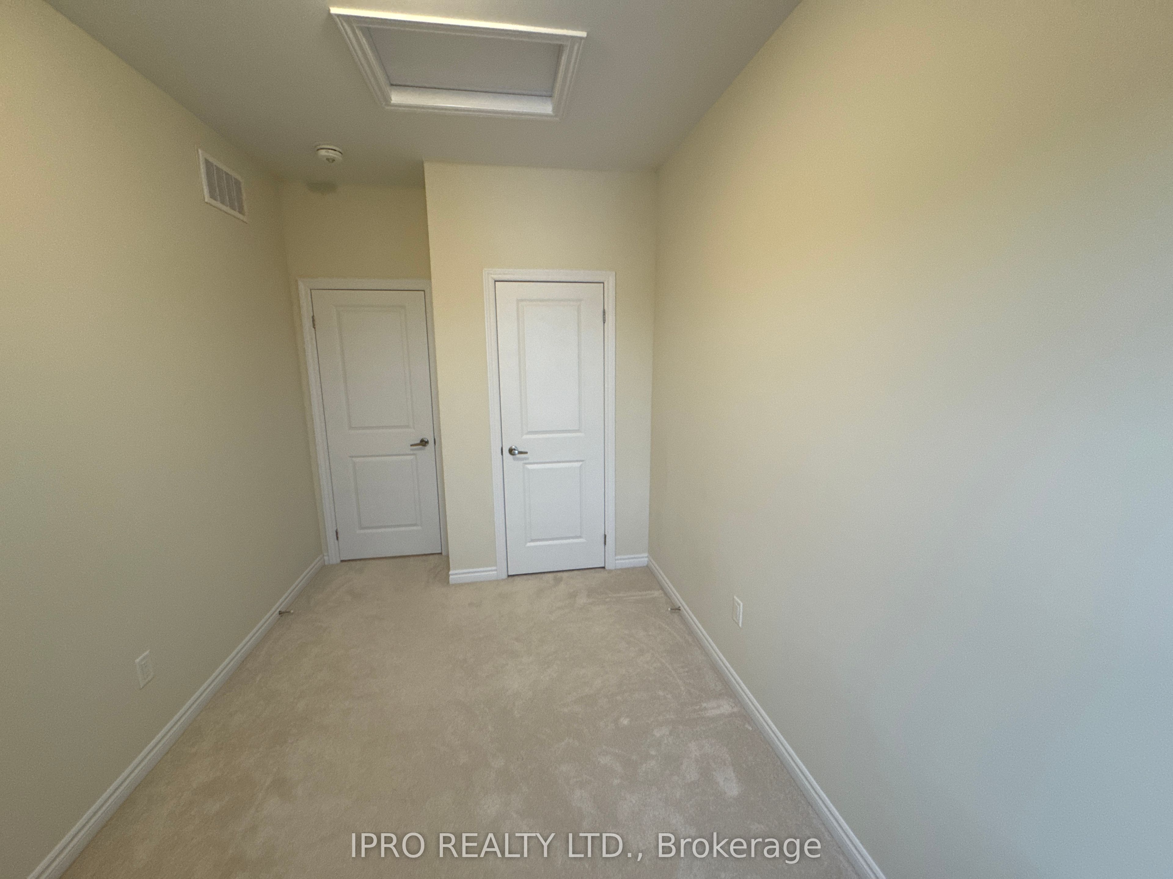 1453 National Common E Property Photo 13