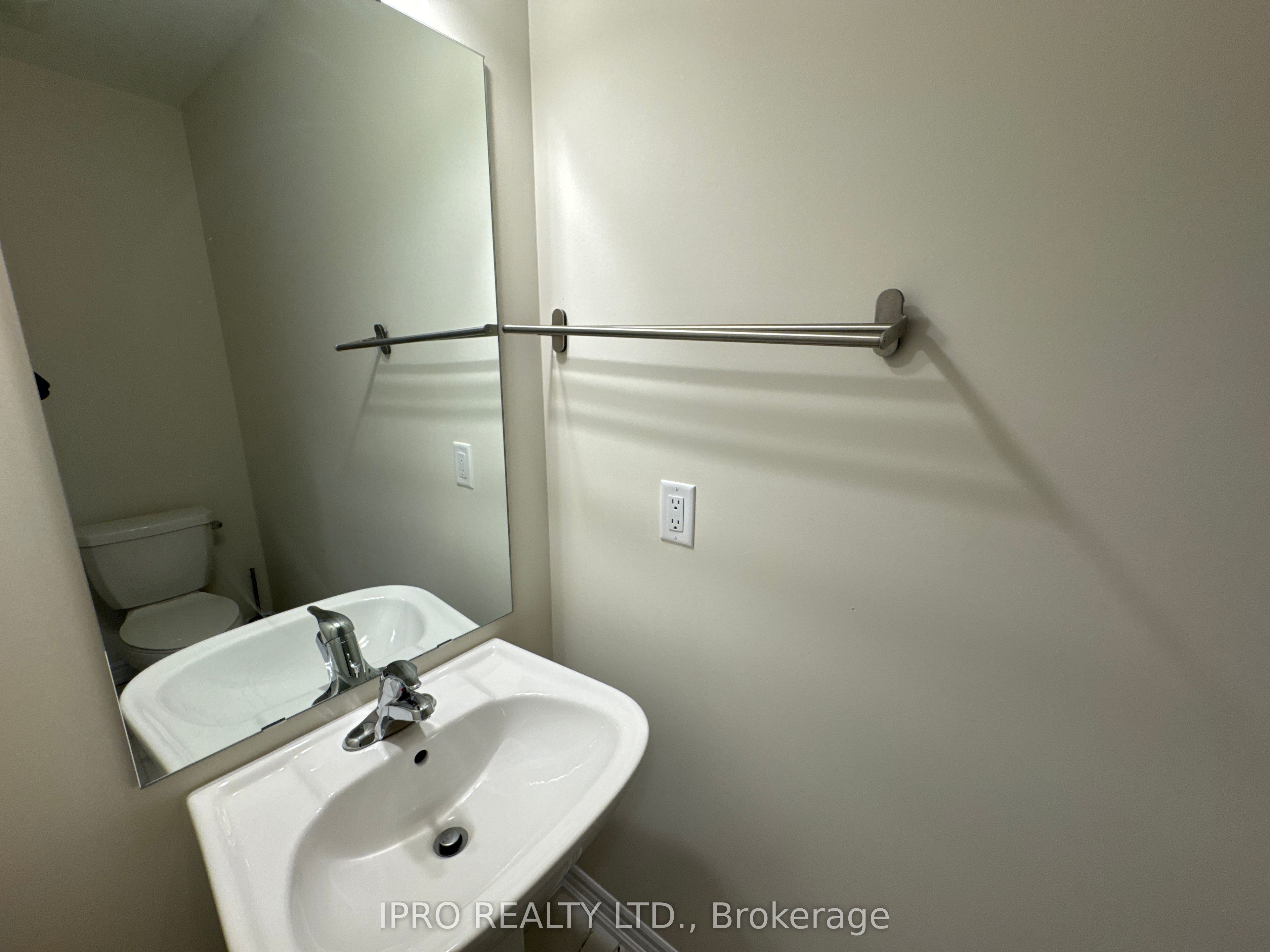 1453 National Common E Property Photo 20