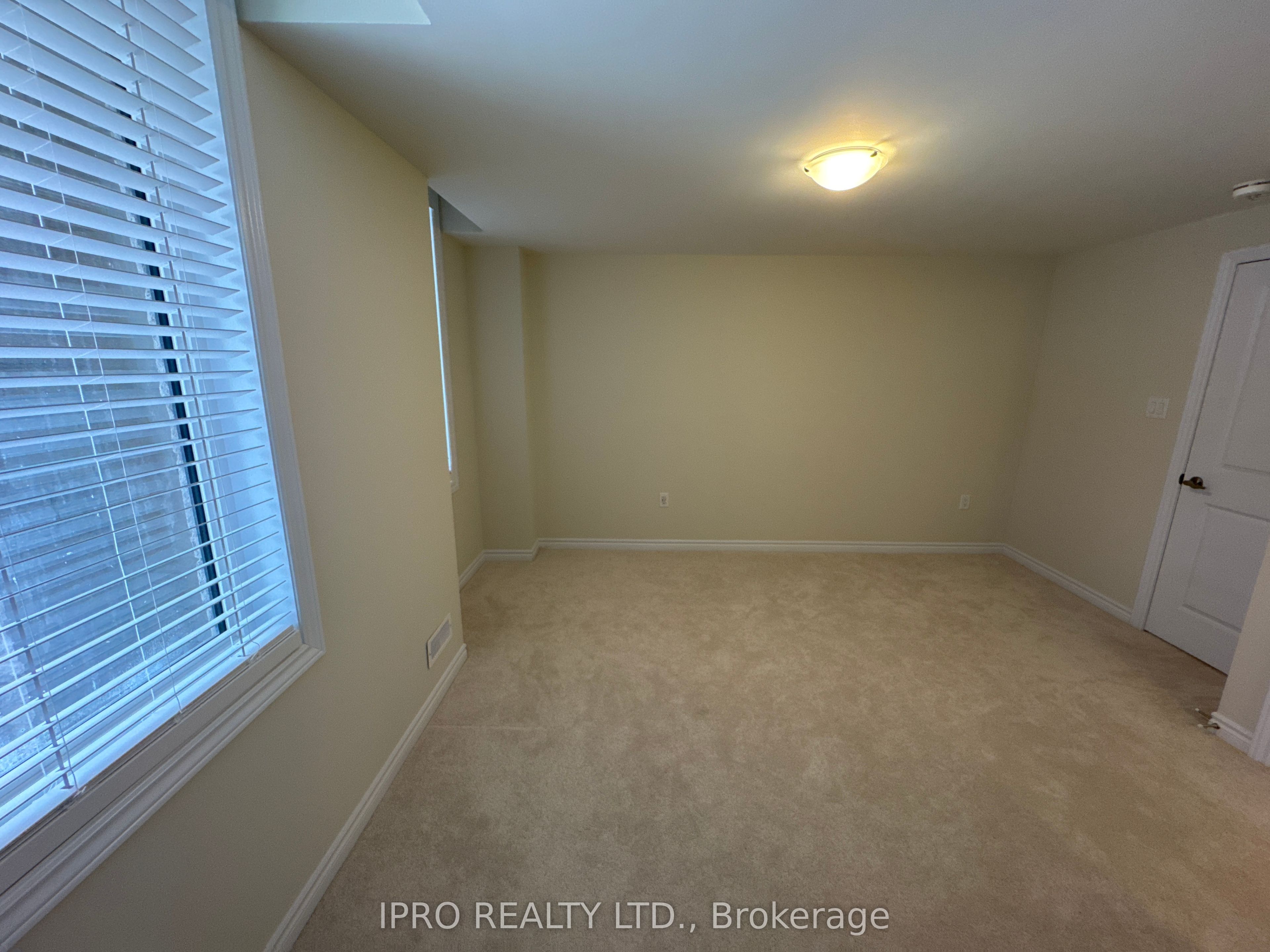 1453 National Common E Property Photo 23