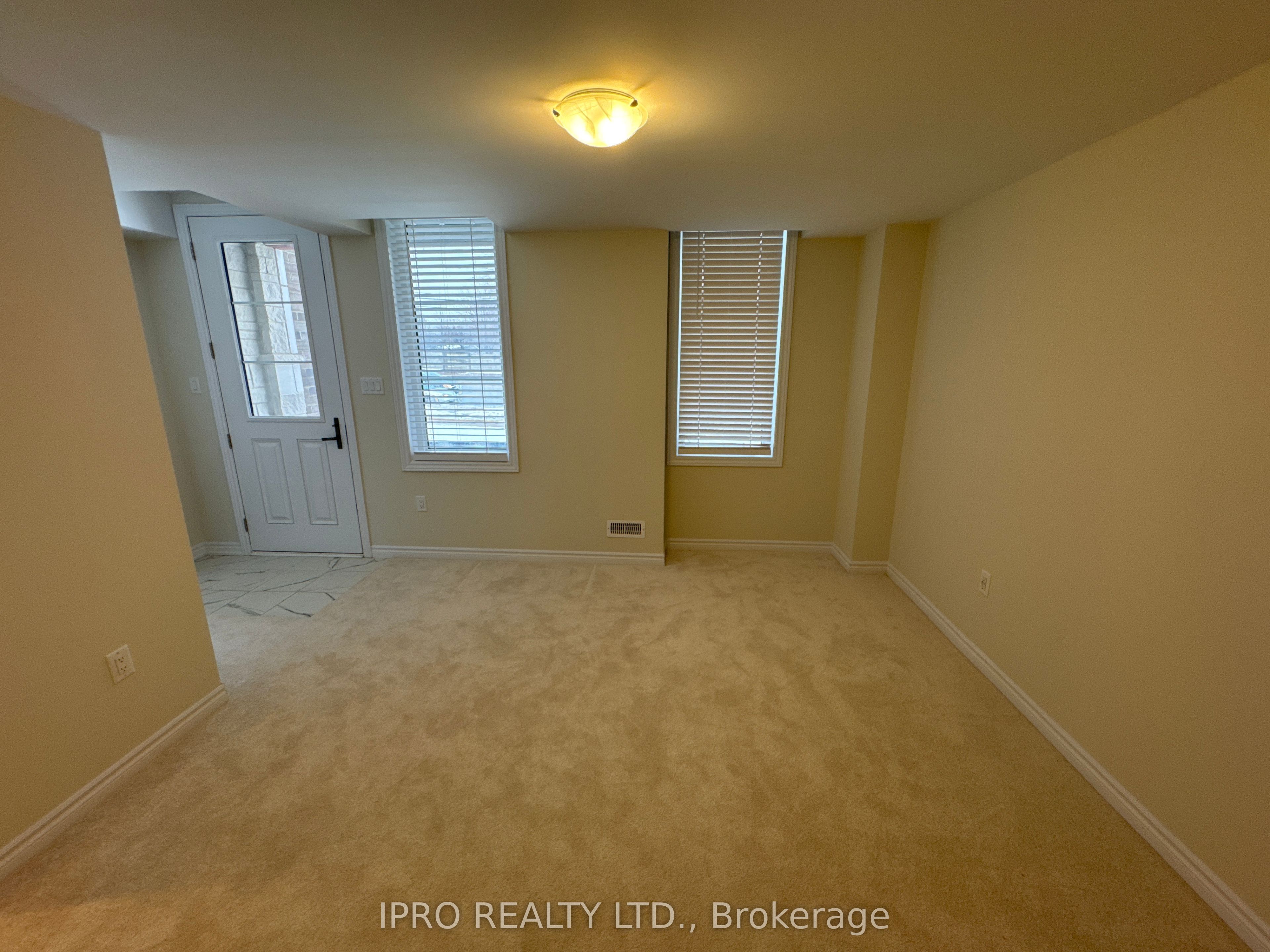 1453 National Common E Property Photo 24