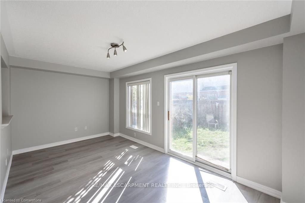 626 Taylor Crescent Property Photo 10