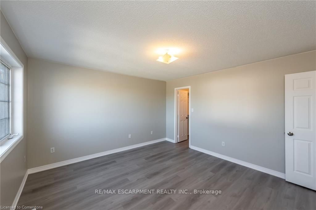 626 Taylor Crescent Property Photo 16