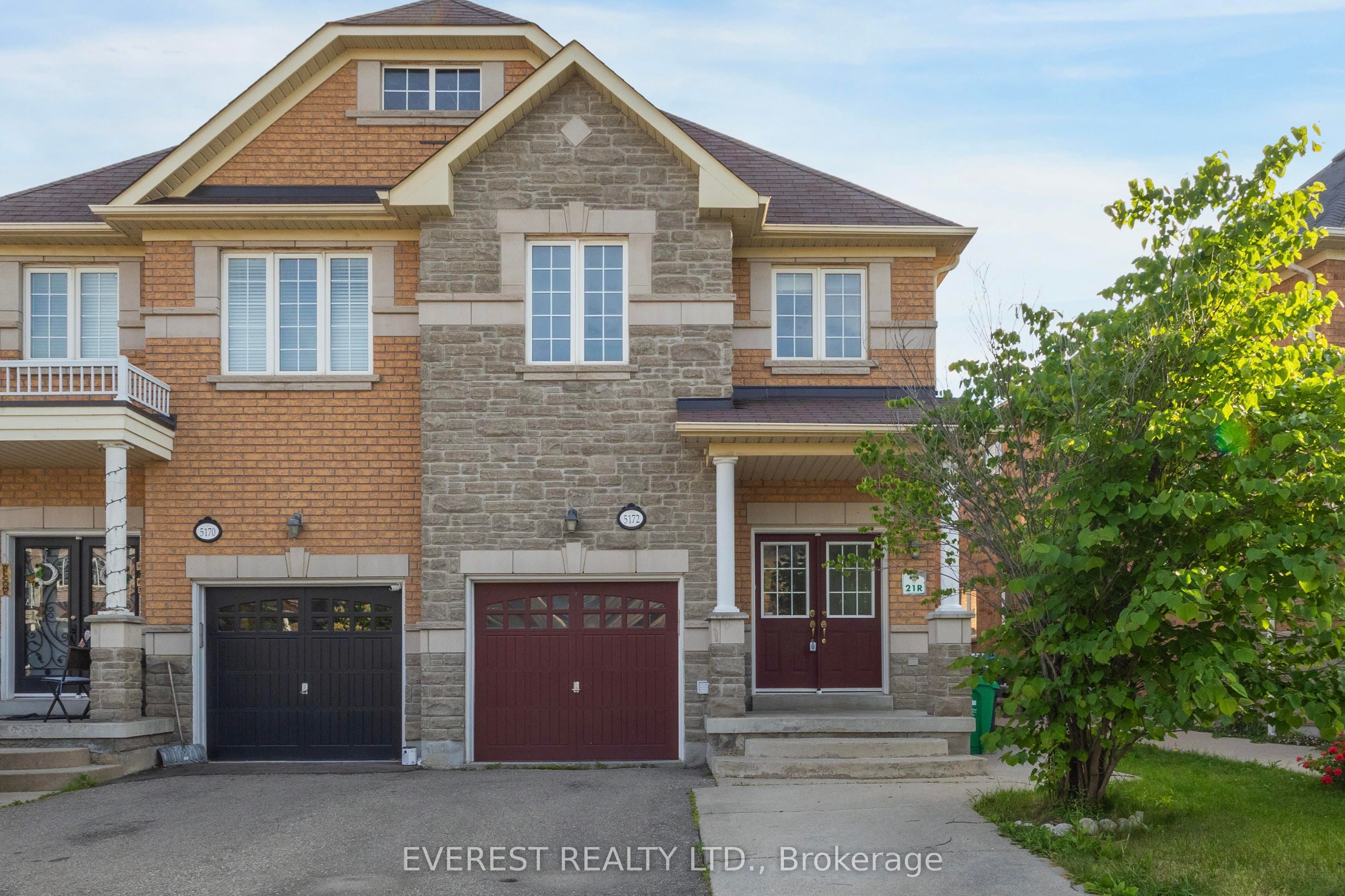 5172 Nestling Grove