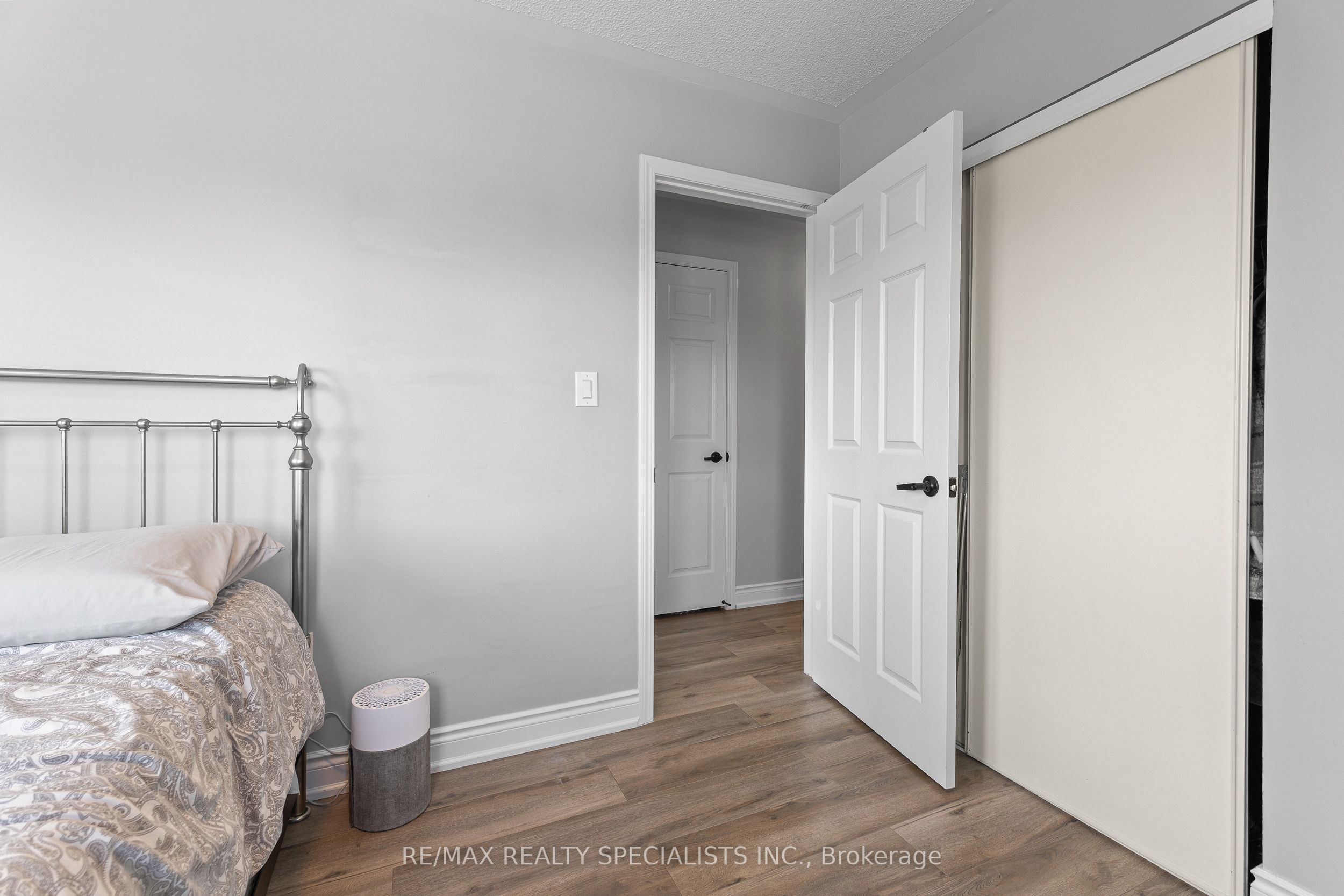 60 Sunny Meadow Boulevard Property Photo 31
