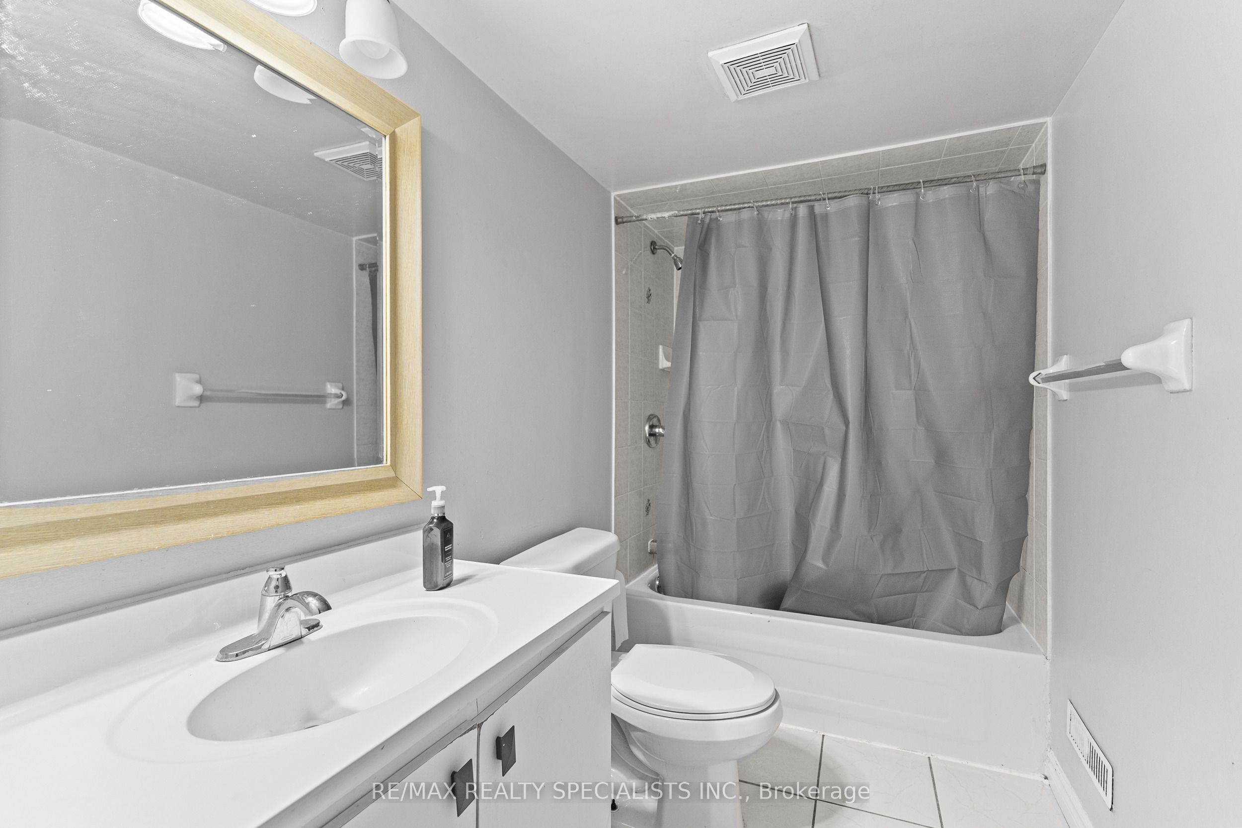 60 Sunny Meadow Boulevard Property Photo 40