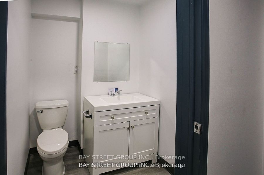 1290 Speers Road 14 Property Photo 10