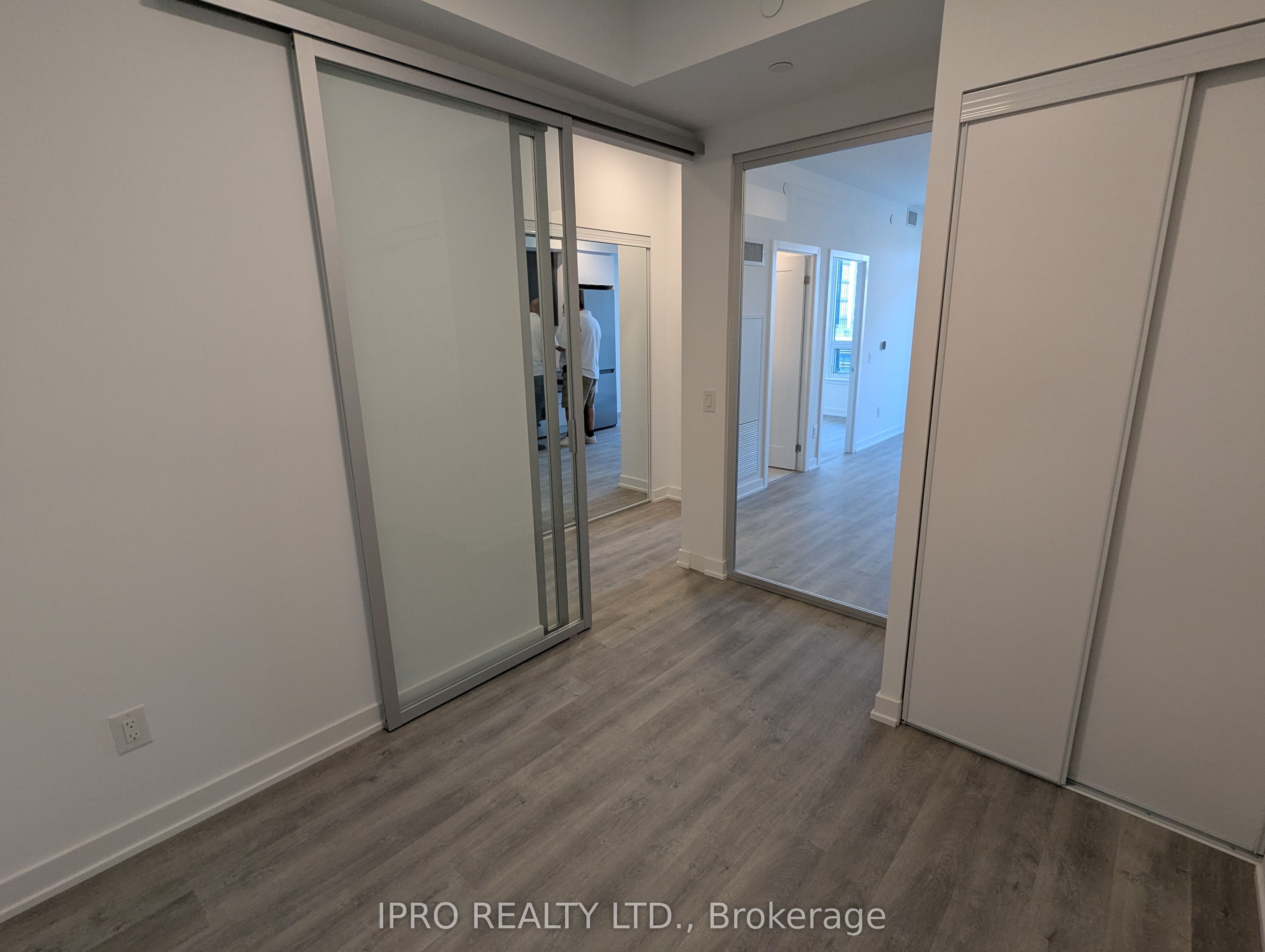 5105 Hurontario Street 706 Property Photo 19