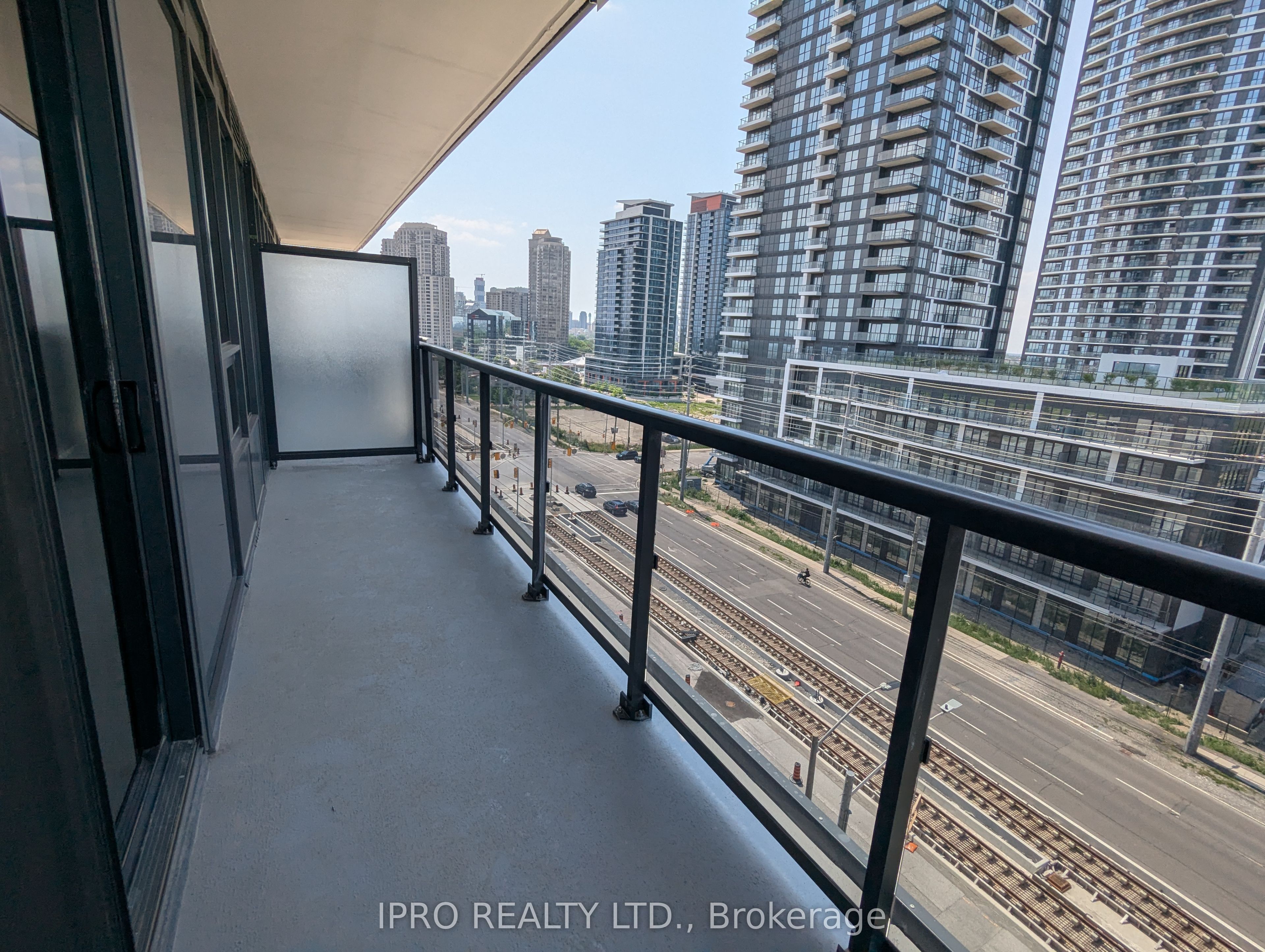 5105 Hurontario Street 706 Property Photo 25