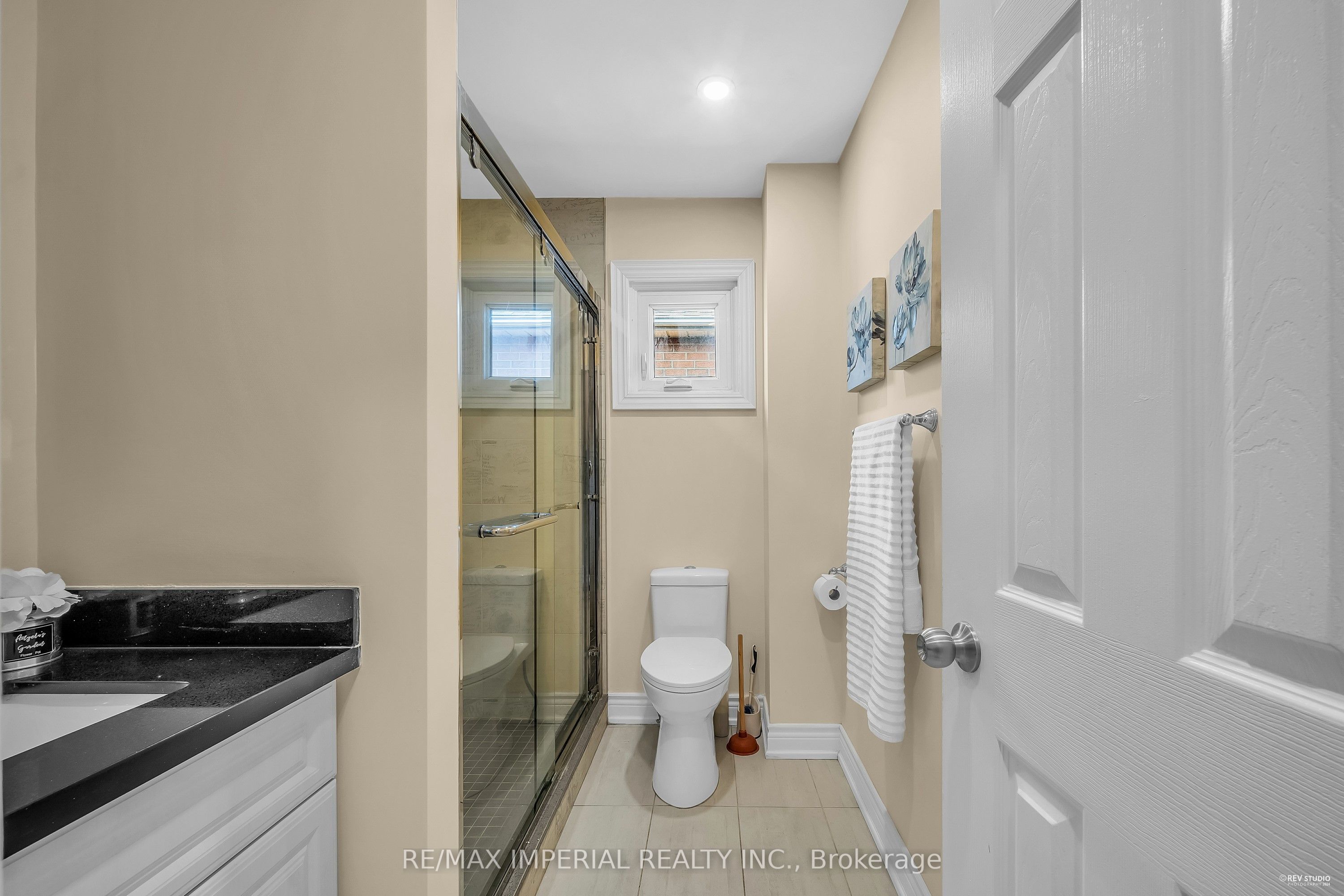 1179 Barleymow Street Property Photo 23