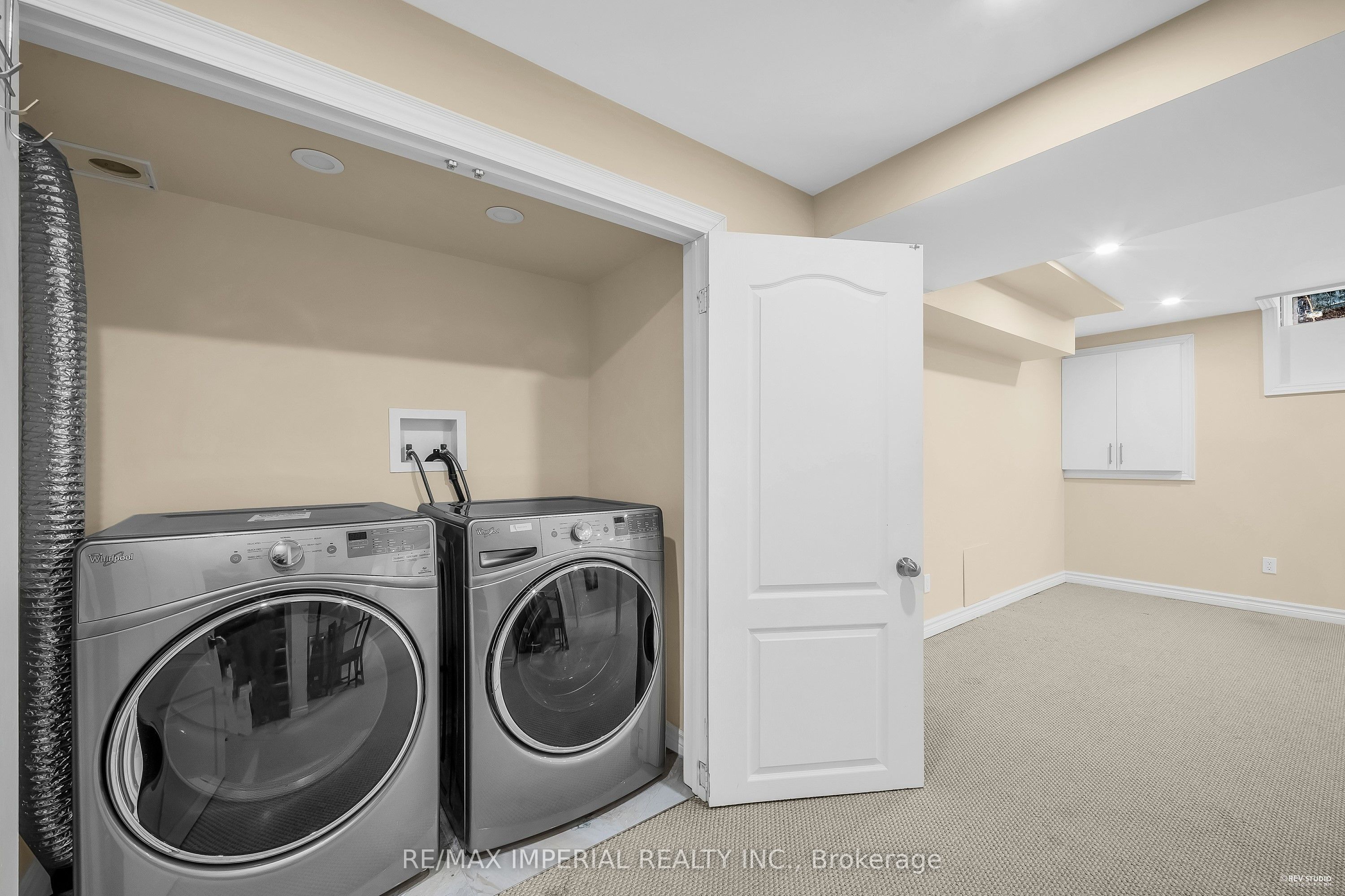 1179 Barleymow Street Property Photo 34