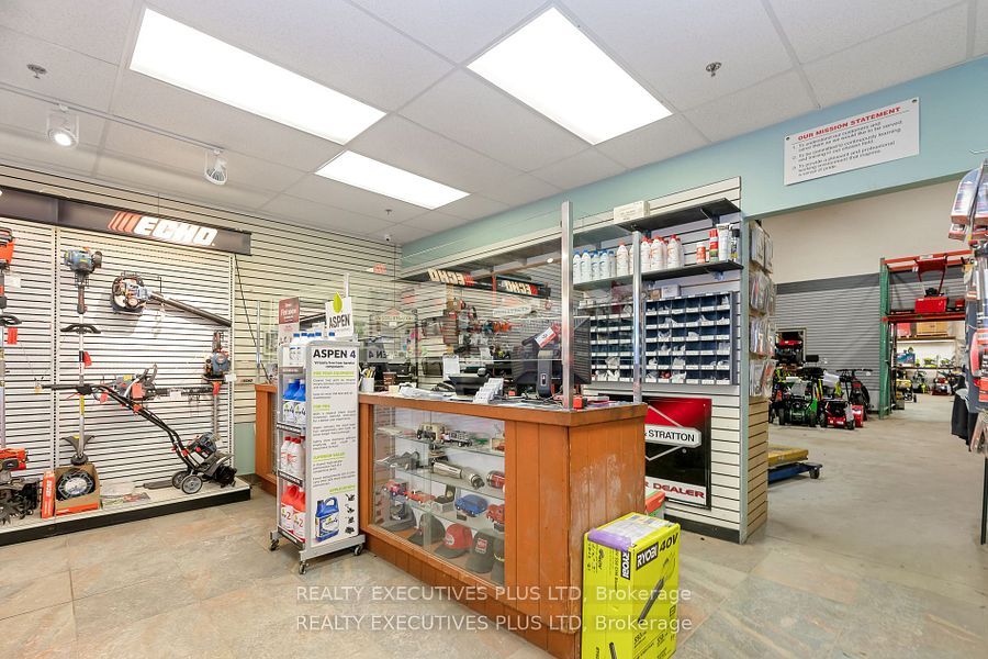6921 Steeles Avenue W 5 Property Photo 4