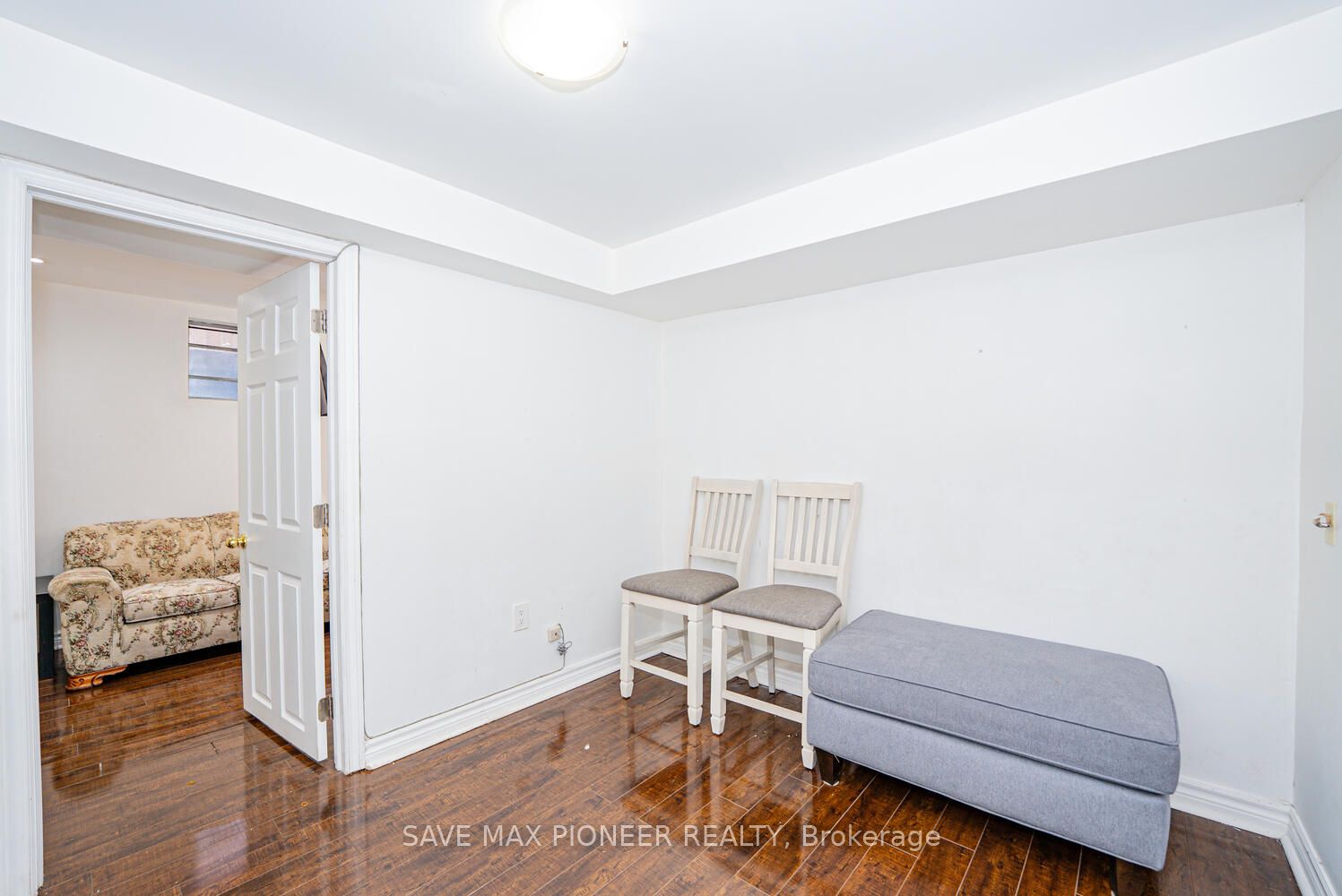228 Lech Walesa Drive Property Photo 32