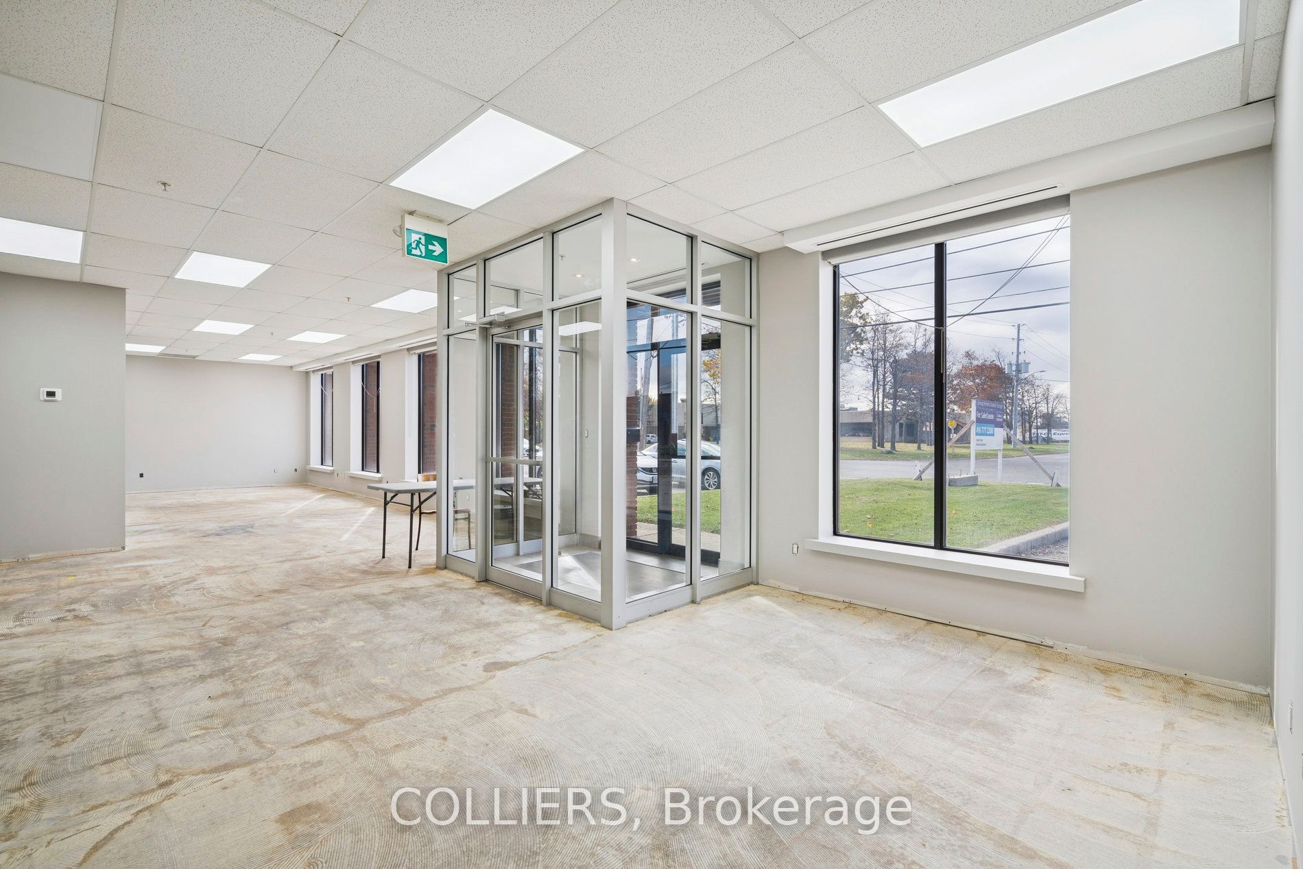 5309 Maingate Drive Property Photo 2