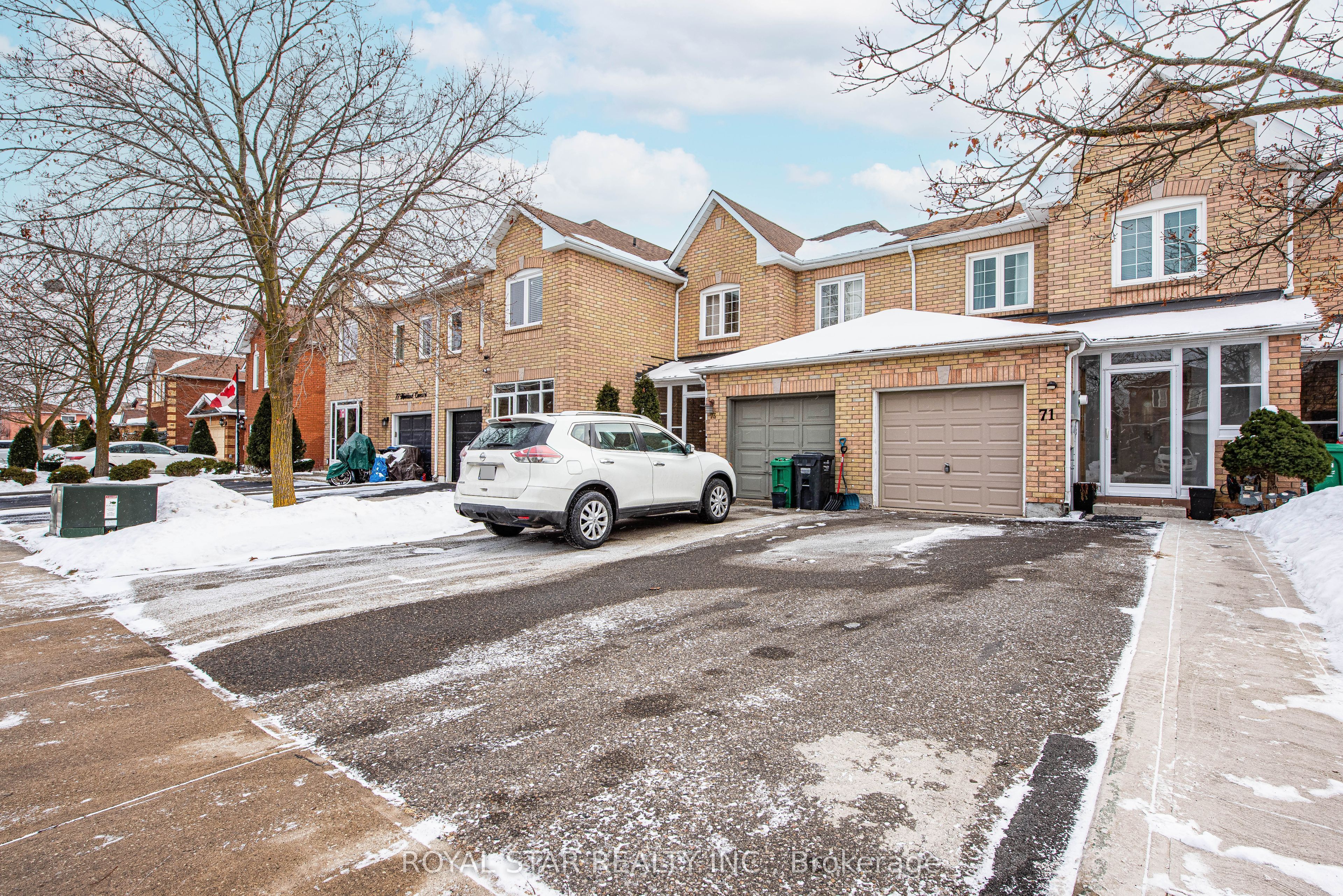 71 Muirland Crescent Property Photo 3