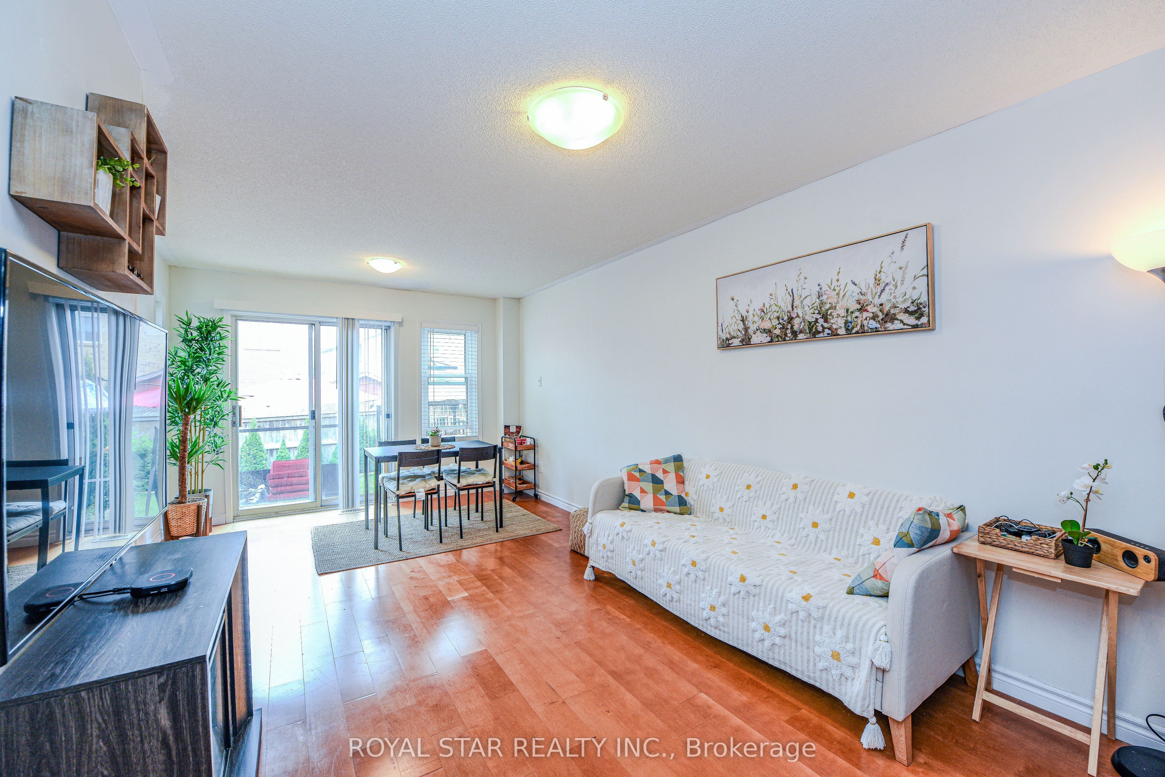 71 Muirland Crescent Property Photo 11