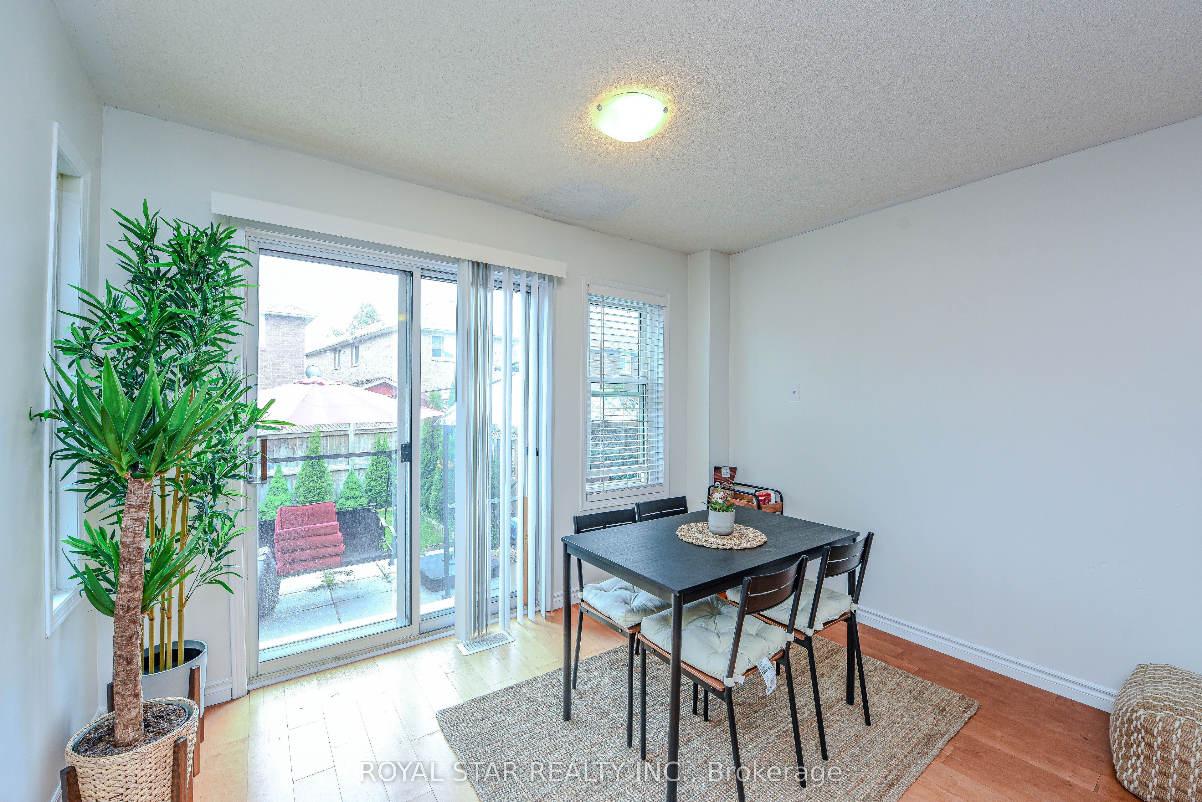 71 Muirland Crescent Property Photo 14