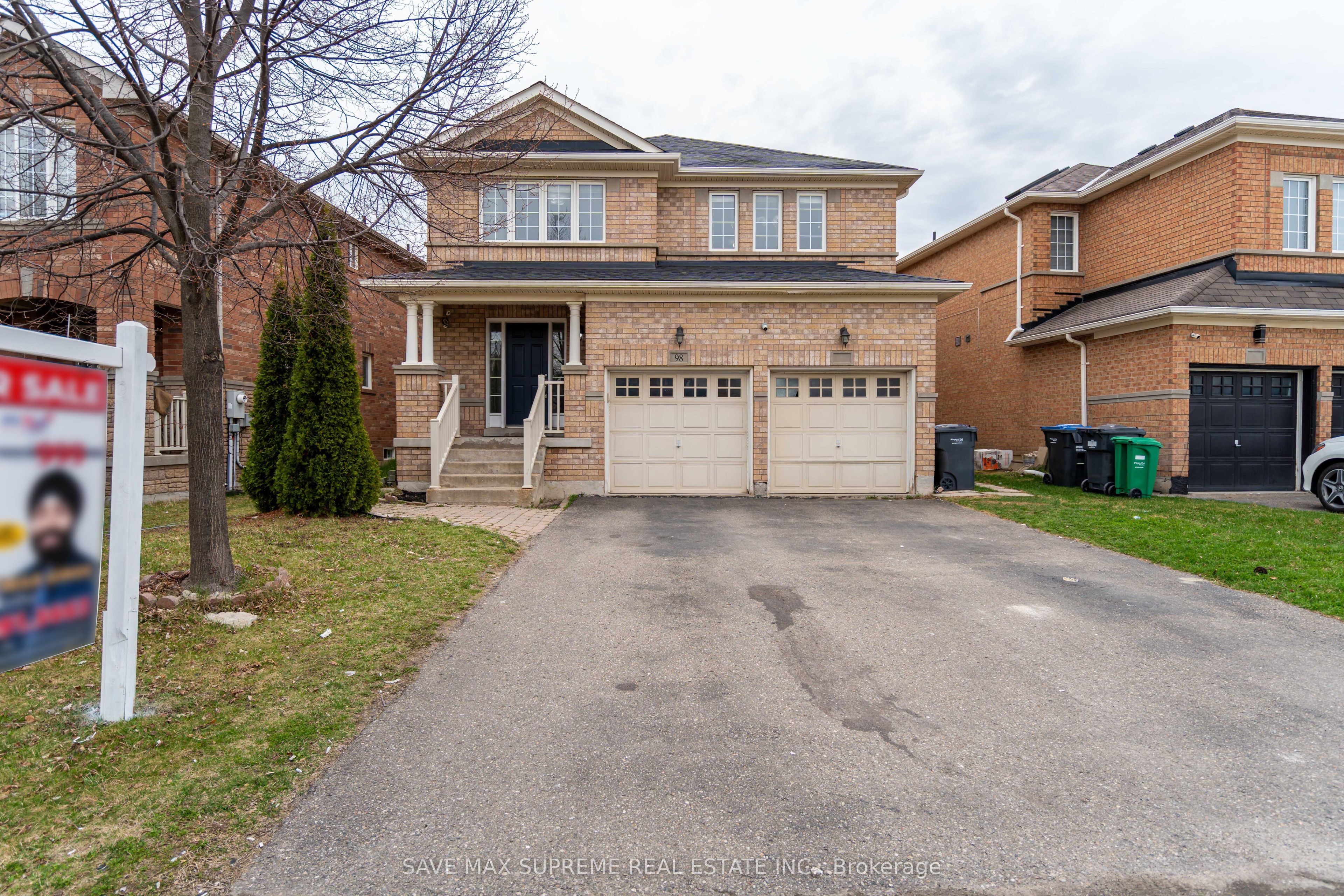98 Crown Victoria Drive Property Photo 1