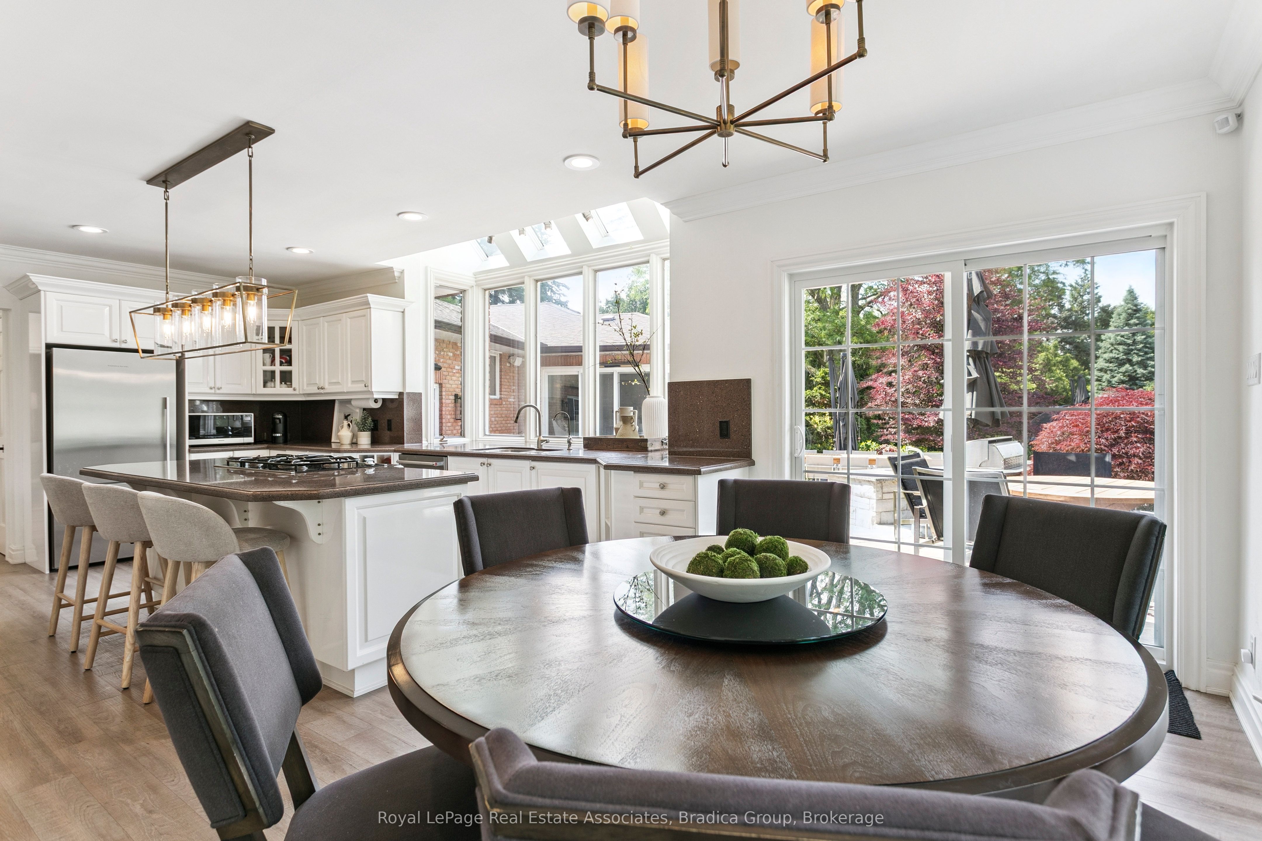 19 Lorraine Gardens Property Photo 8