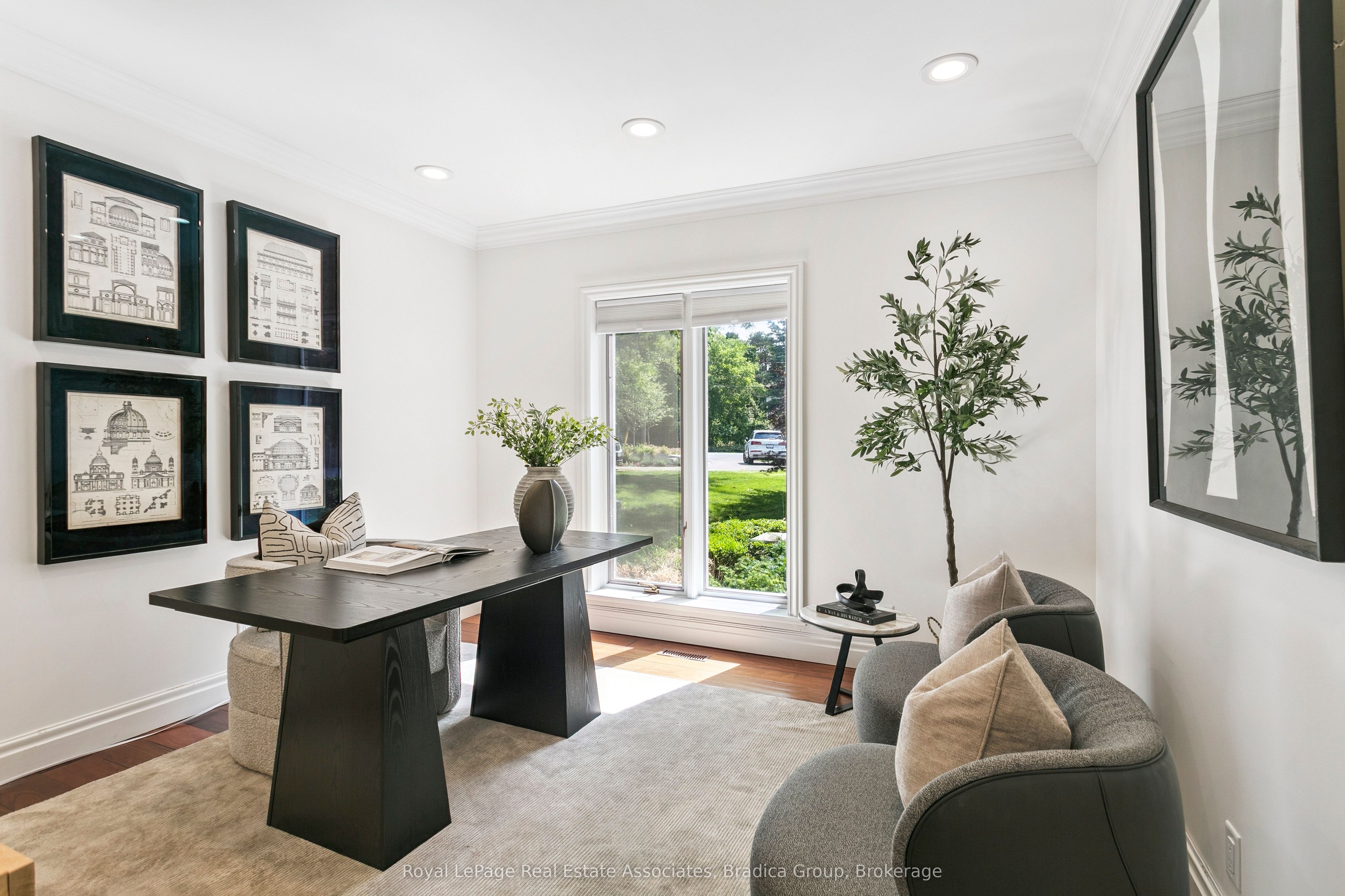 19 Lorraine Gardens Property Photo 14