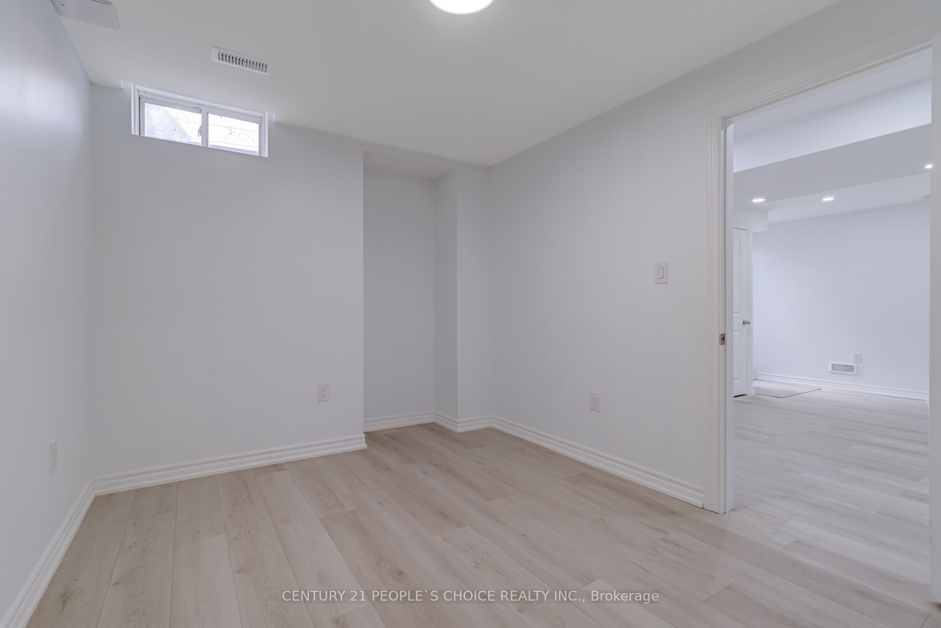 #basement - 25 Drummondville Drive Property Photo 15