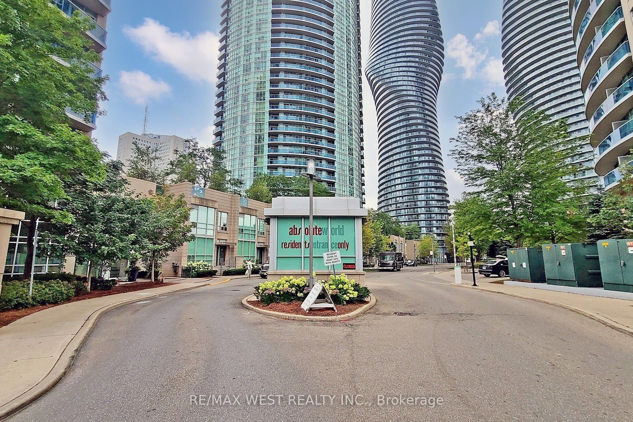 80 Absolute Avenue 206 Property Photo 31