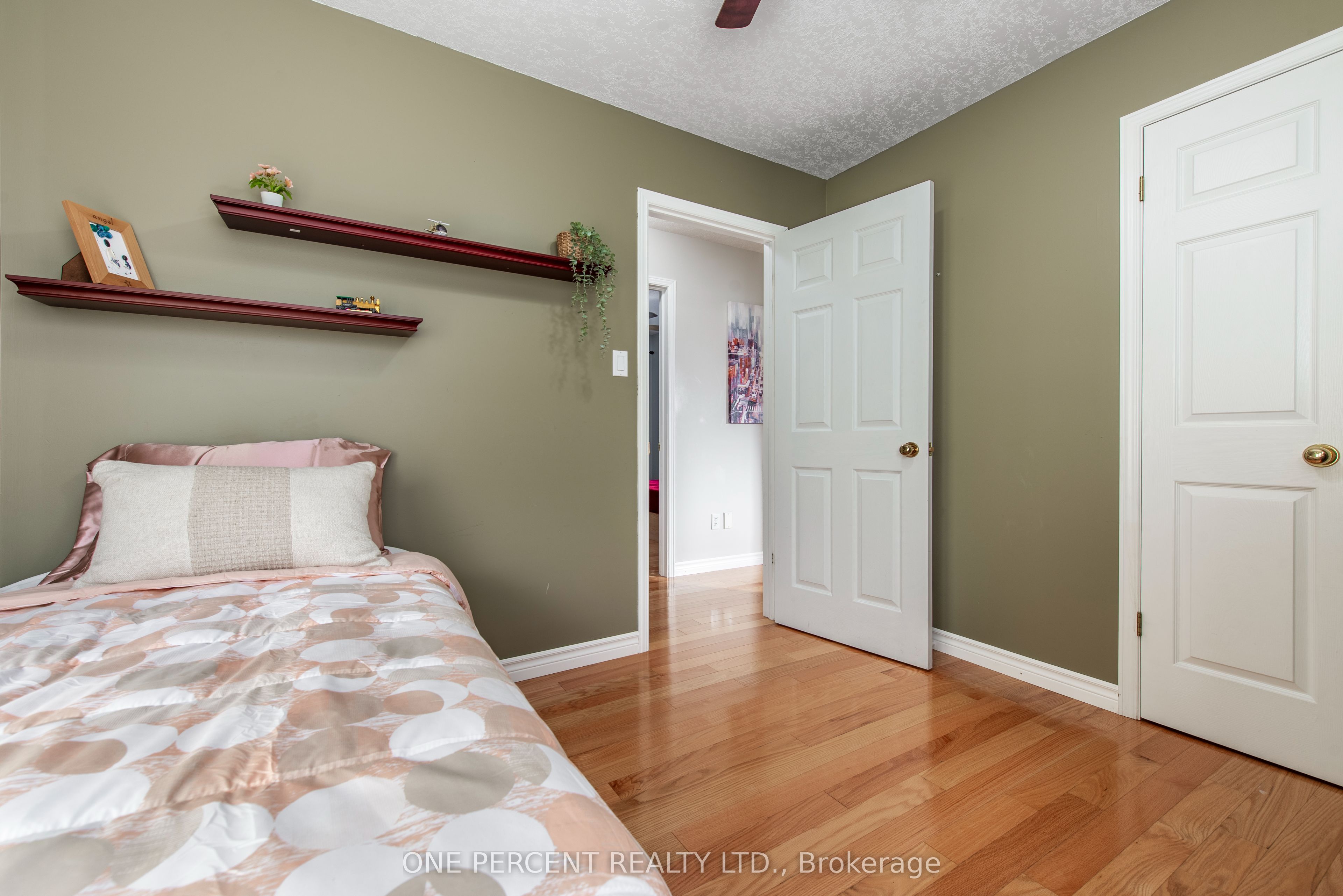 53 Biscayne Crescent Property Photo 18