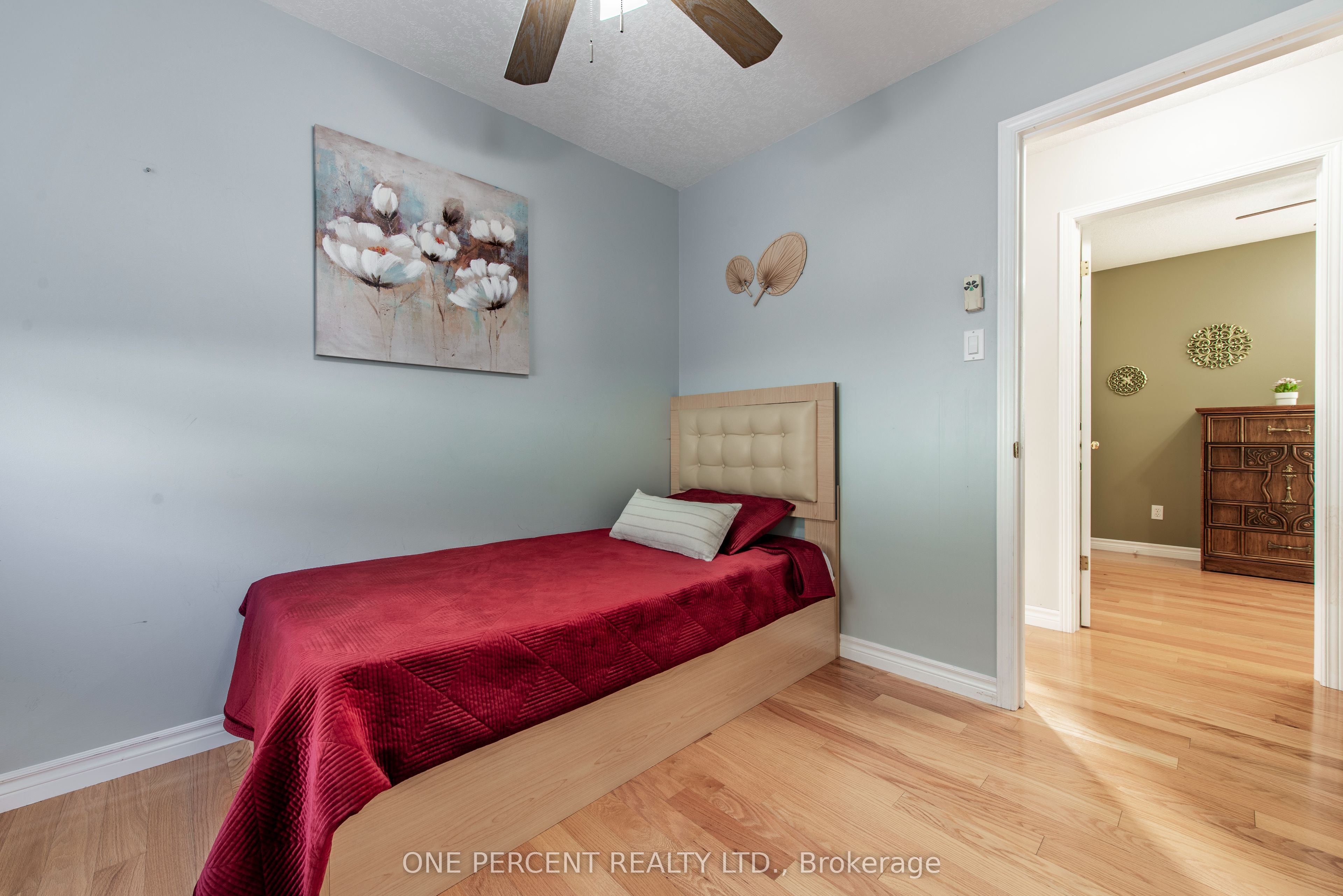 53 Biscayne Crescent Property Photo 22