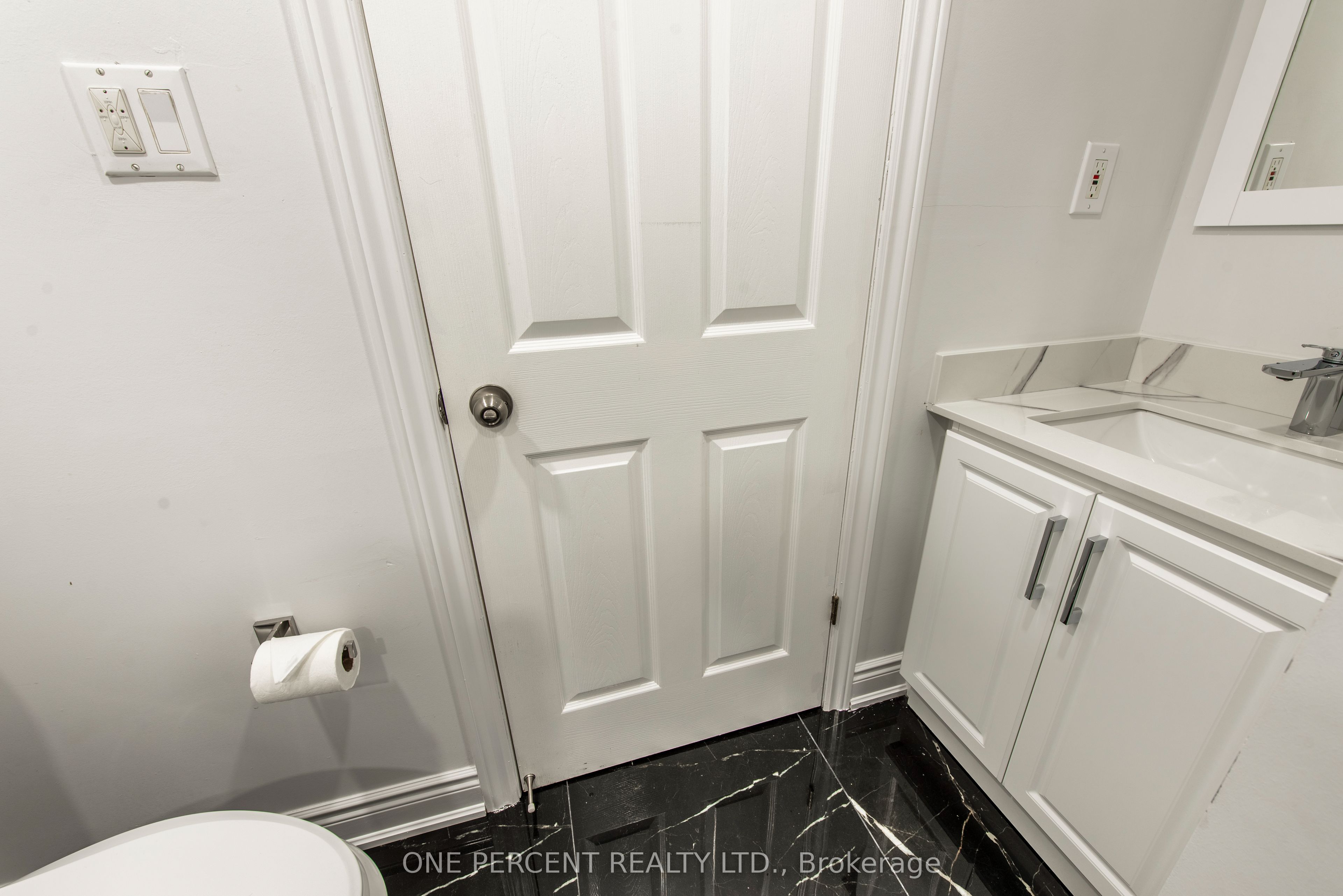 53 Biscayne Crescent Property Photo 30