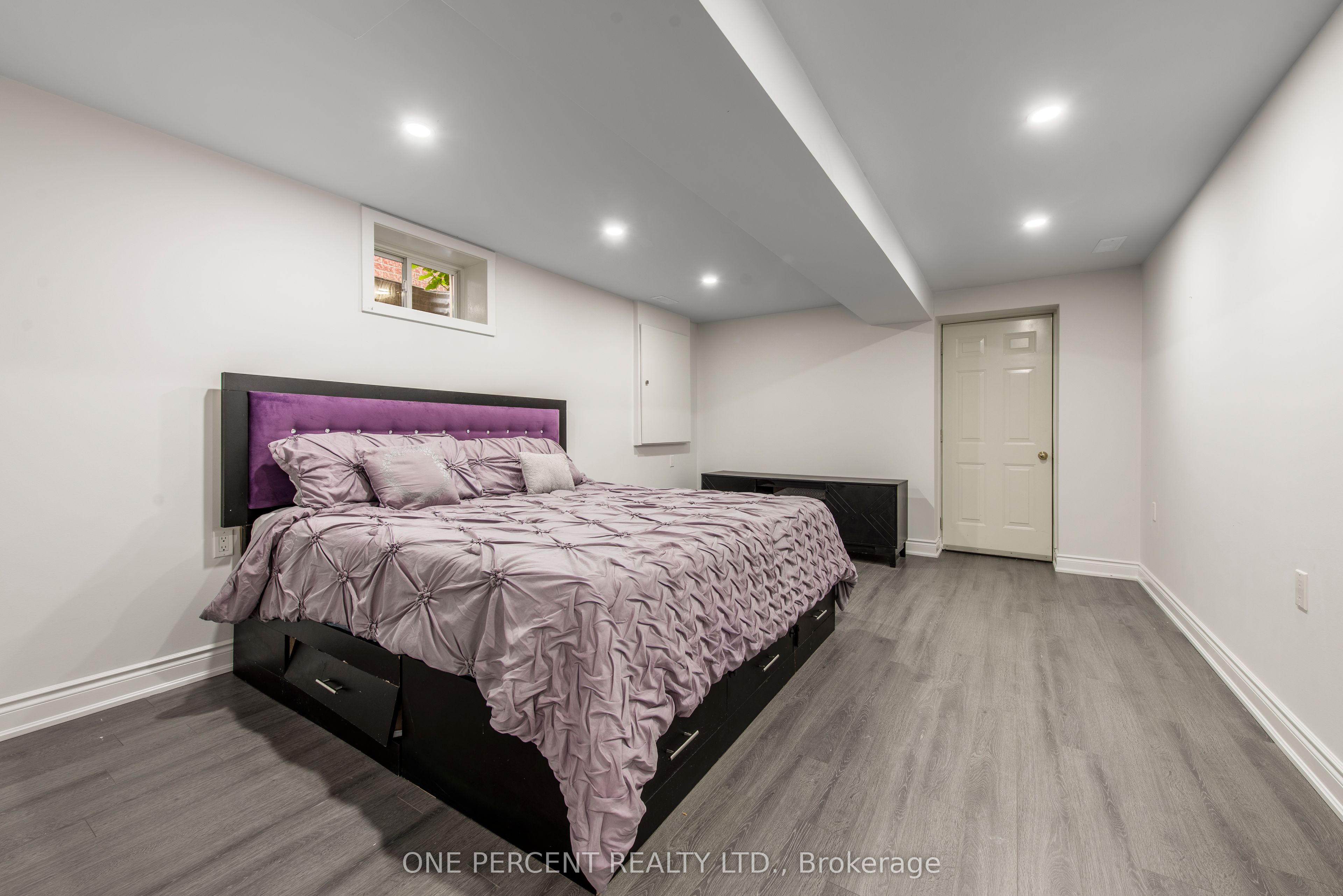53 Biscayne Crescent Property Photo 31