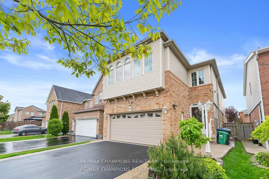30 Larkspur Road Property Photo 1