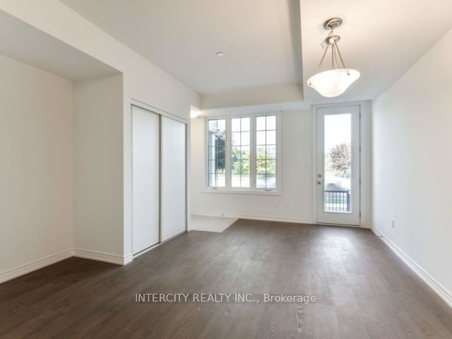 #4 - 2205 Lillykin Street Property Photo 7