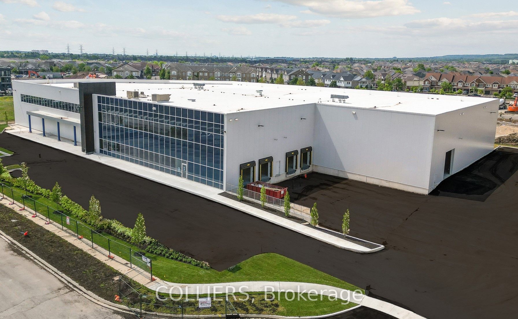 3322 Lionel Court Property Photo 2