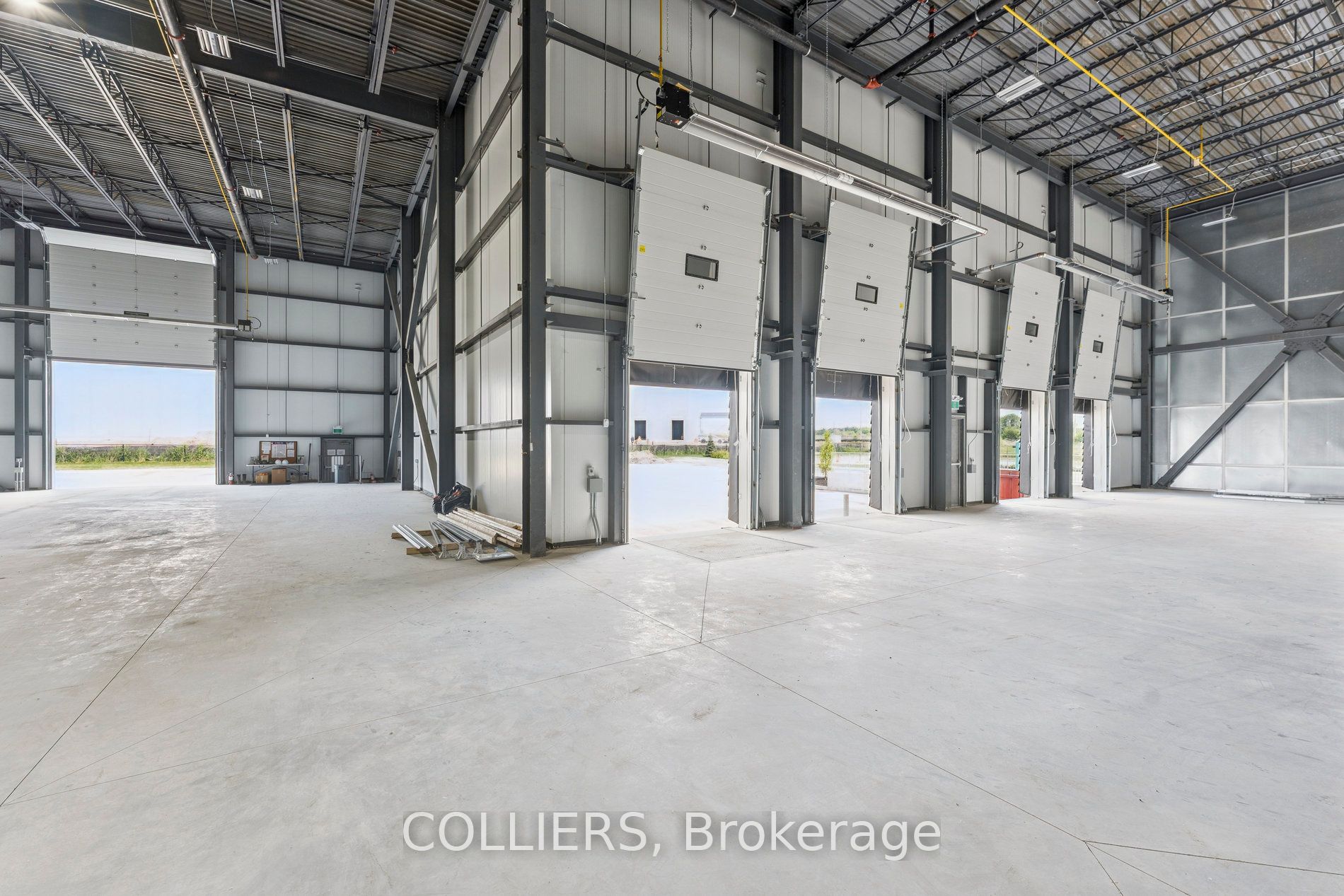 3322 Lionel Court Property Photo 6