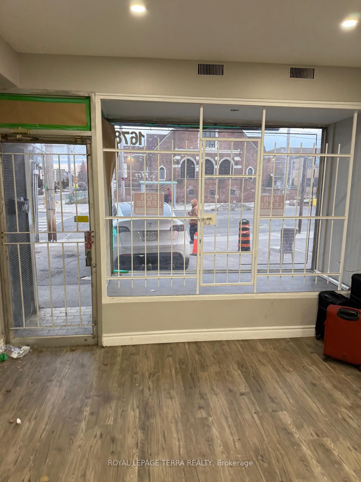 1678 Eglinton Avenue W Property Photo 2