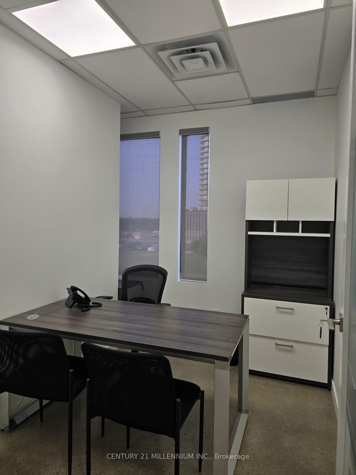 #unit C - 181 Queen Street Property Photo 2