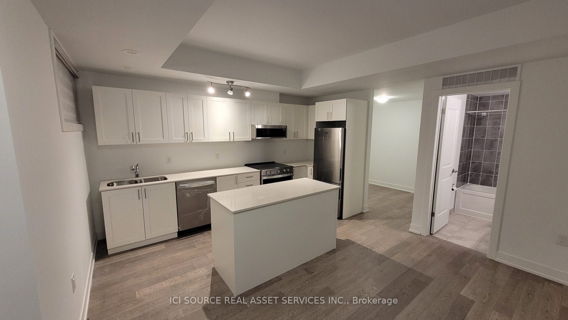 #115 - 1085 Douglas Mccurdy Common Property Photo 1